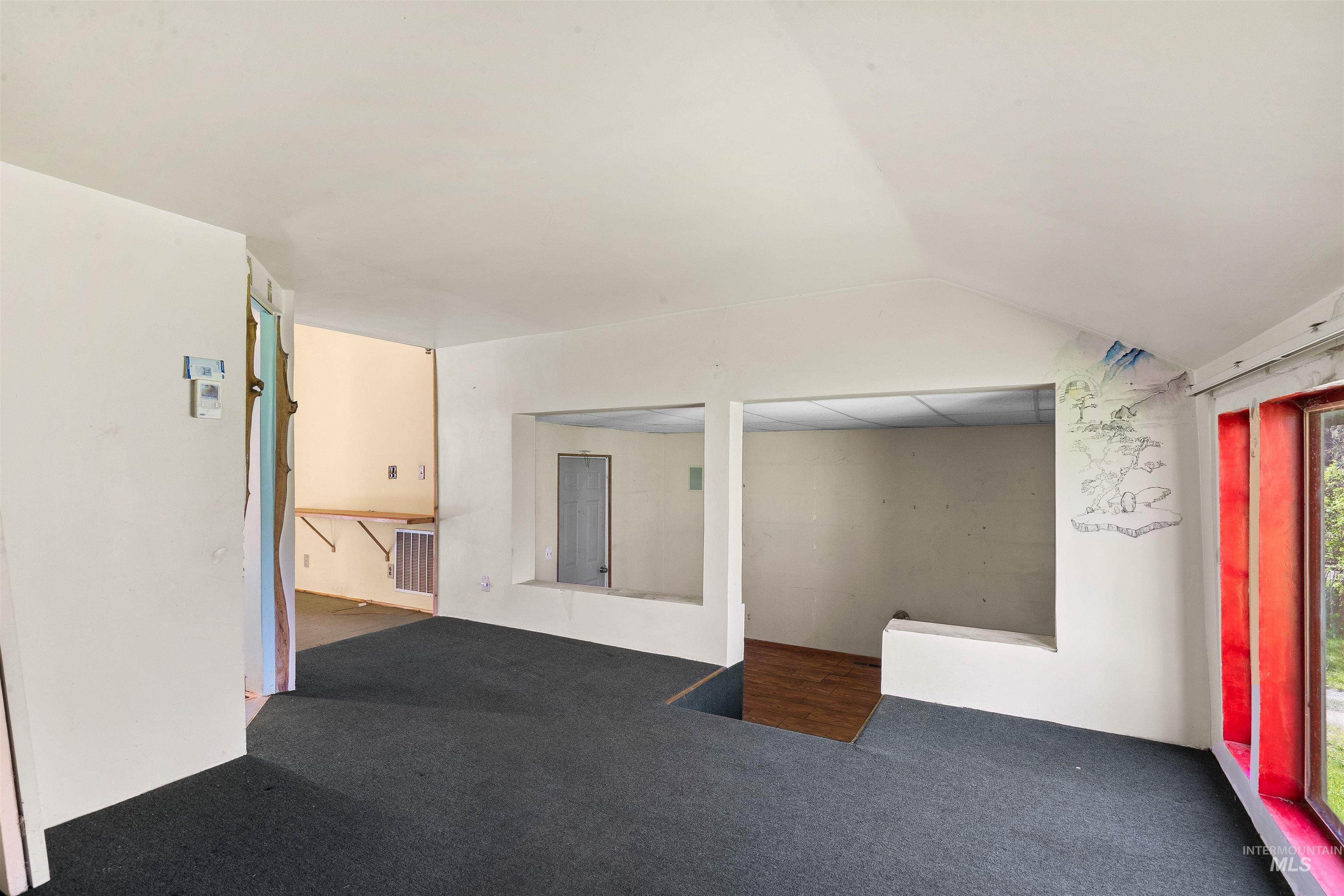 19437 Railroad Ave, Lenore, Idaho 83541, 1 Bedroom, 1 Bathroom, Residential For Sale, Price $299,000,MLS 98983391