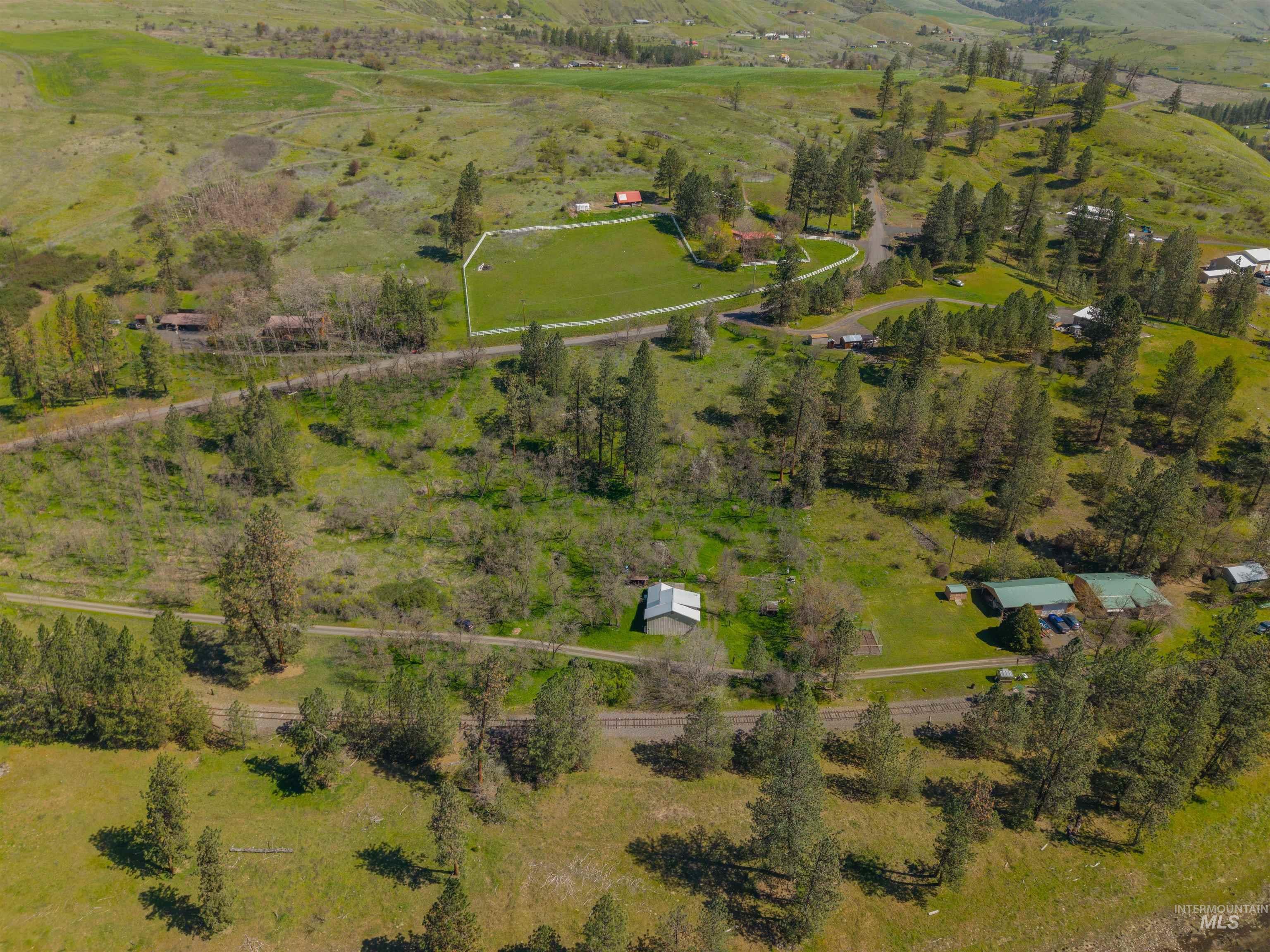 19437 Railroad Ave, Lenore, Idaho 83541, 1 Bedroom, 1 Bathroom, Residential For Sale, Price $225,000, 98983391
