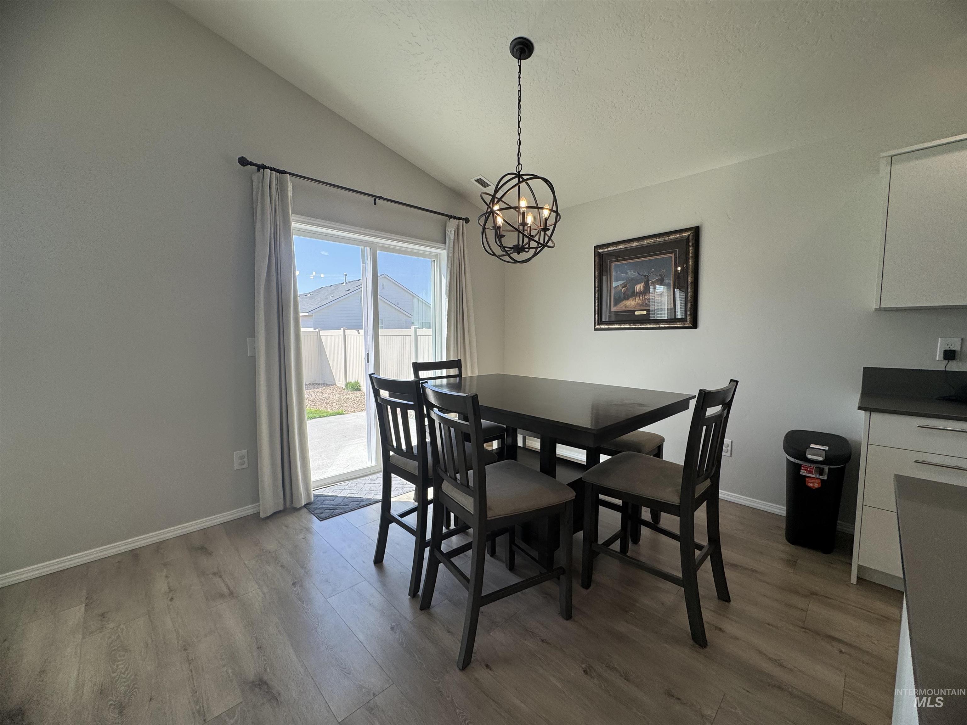 1683 SW Pegasus Peak Ave, Mountain Home, Idaho 83647, 3 Bedrooms, 2 Bathrooms, Residential For Sale, Price $384,999,MLS 98983392