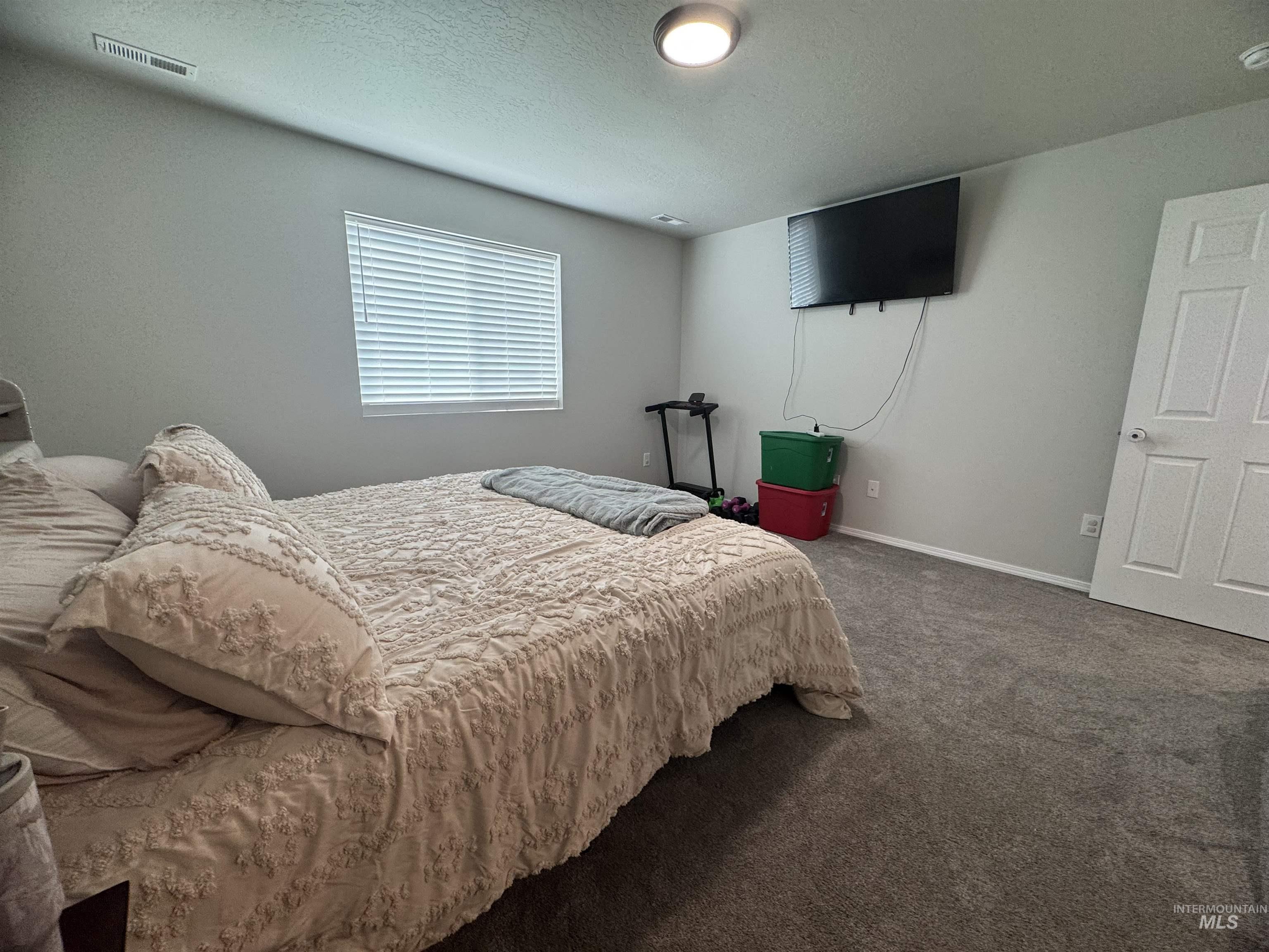 1683 SW Pegasus Peak Ave, Mountain Home, Idaho 83647, 3 Bedrooms, 2 Bathrooms, Residential For Sale, Price $384,999,MLS 98983392