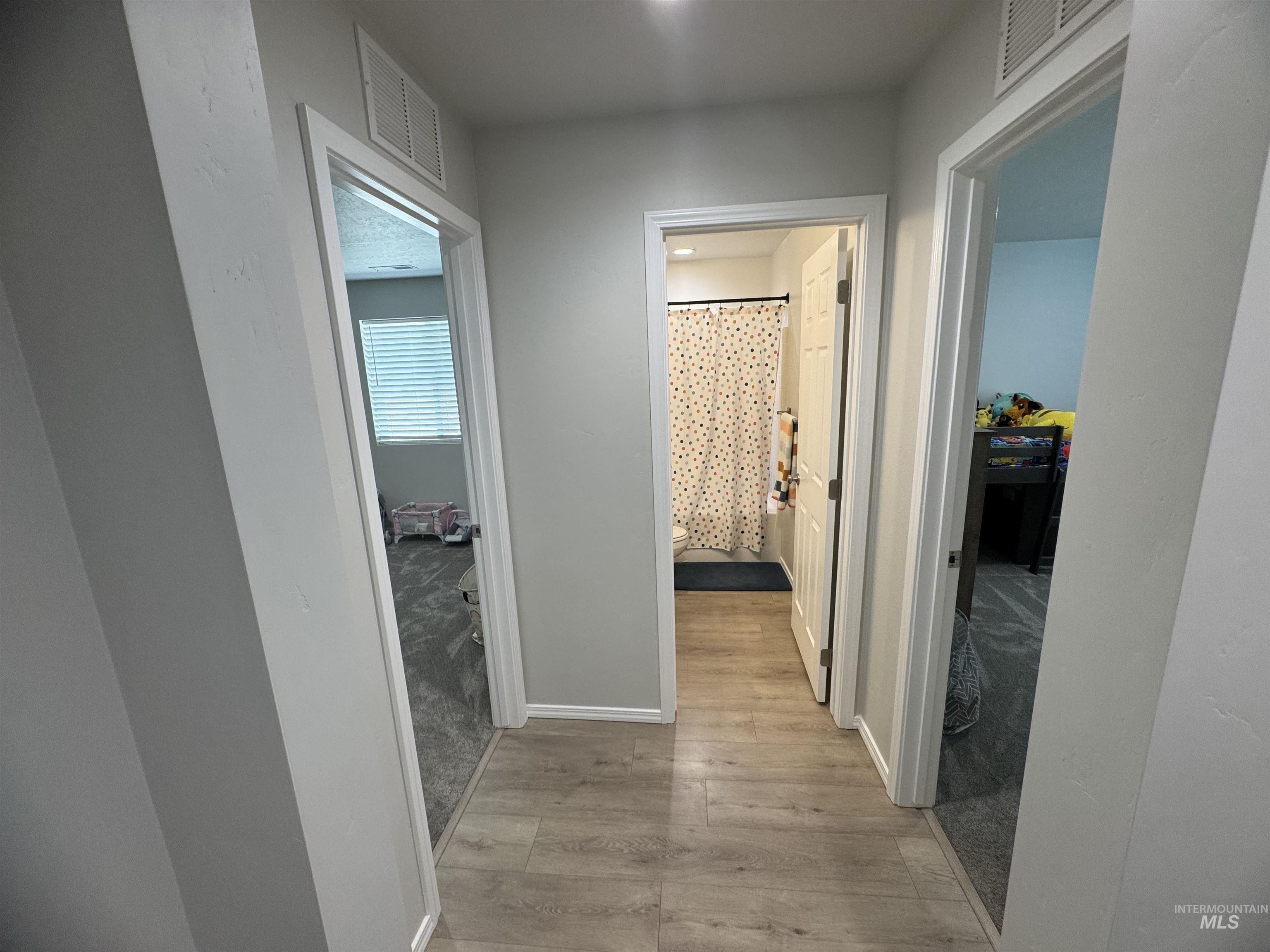 1683 SW Pegasus Peak Ave, Mountain Home, Idaho 83647, 3 Bedrooms, 2 Bathrooms, Residential For Sale, Price $384,999,MLS 98983392