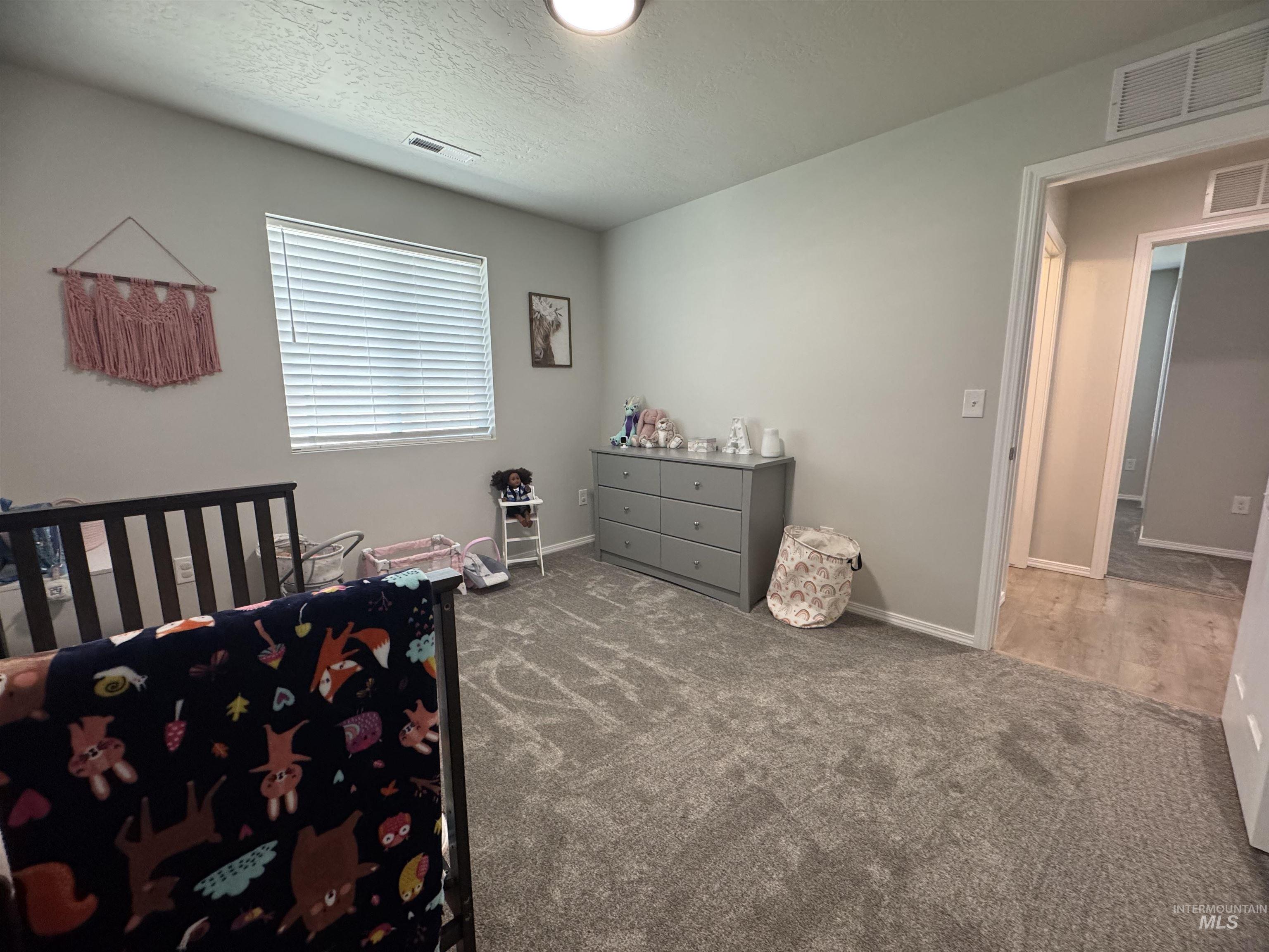 1683 SW Pegasus Peak Ave, Mountain Home, Idaho 83647, 3 Bedrooms, 2 Bathrooms, Residential For Sale, Price $384,999,MLS 98983392