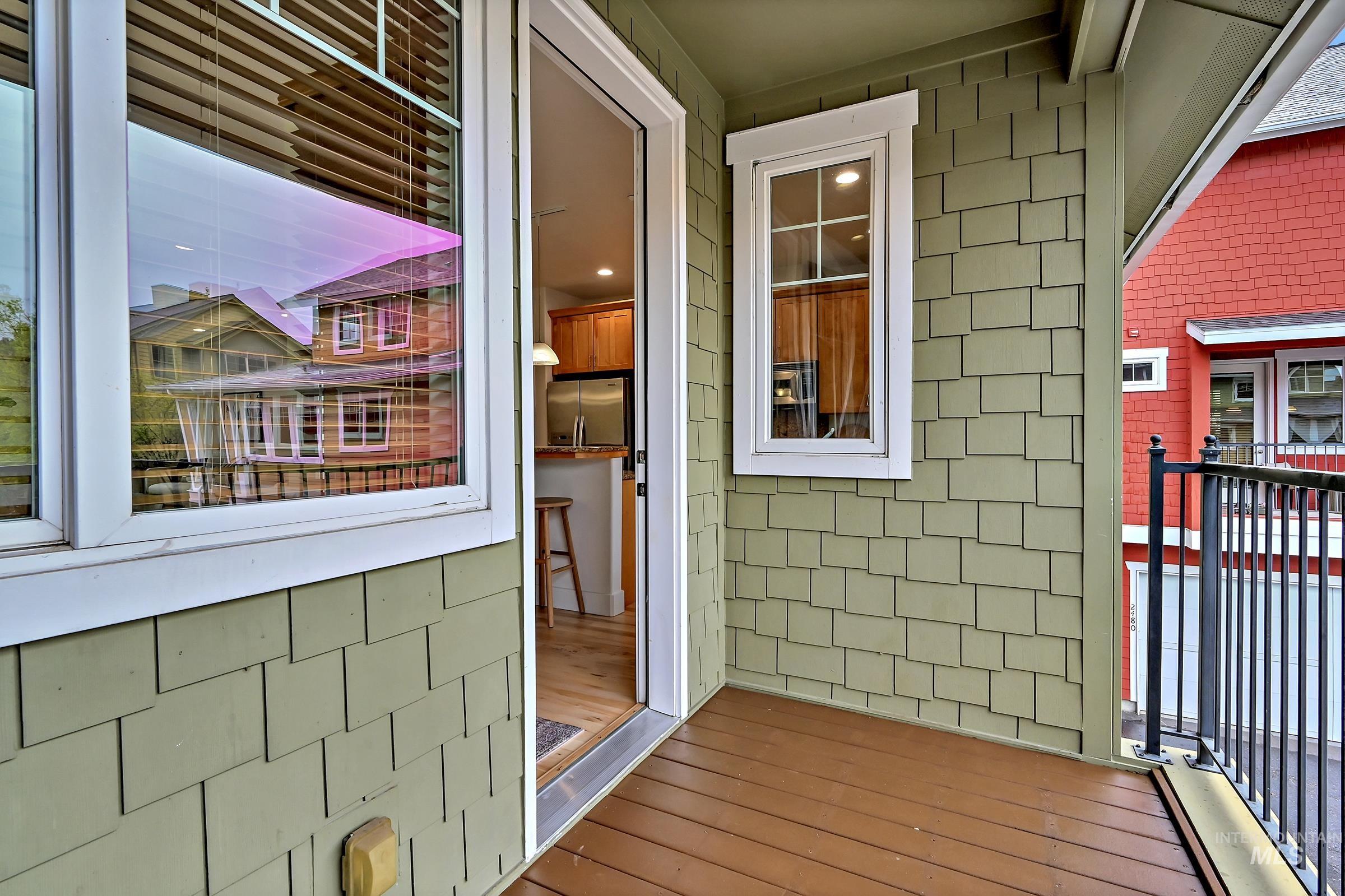 2476 N Bogus Basin Rd, Boise, Idaho 83702, 3 Bedrooms, 3.5 Bathrooms, Residential For Sale, Price $699,888, 98983396