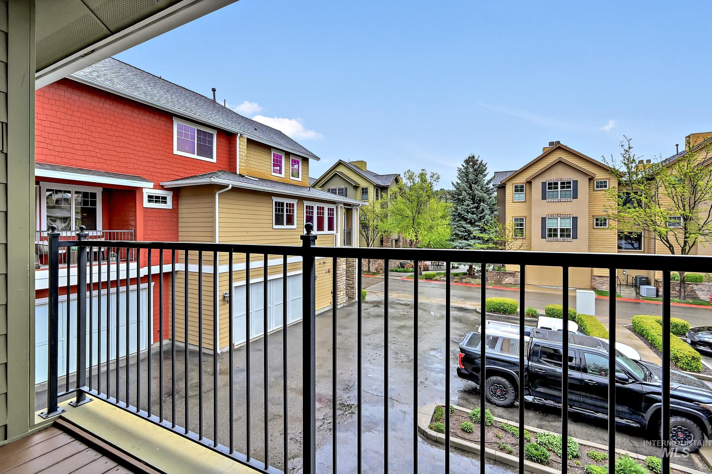 2476 N Bogus Basin Rd, Boise, Idaho 83702, 3 Bedrooms, 3.5 Bathrooms, Residential For Sale, Price $699,888, 98983396