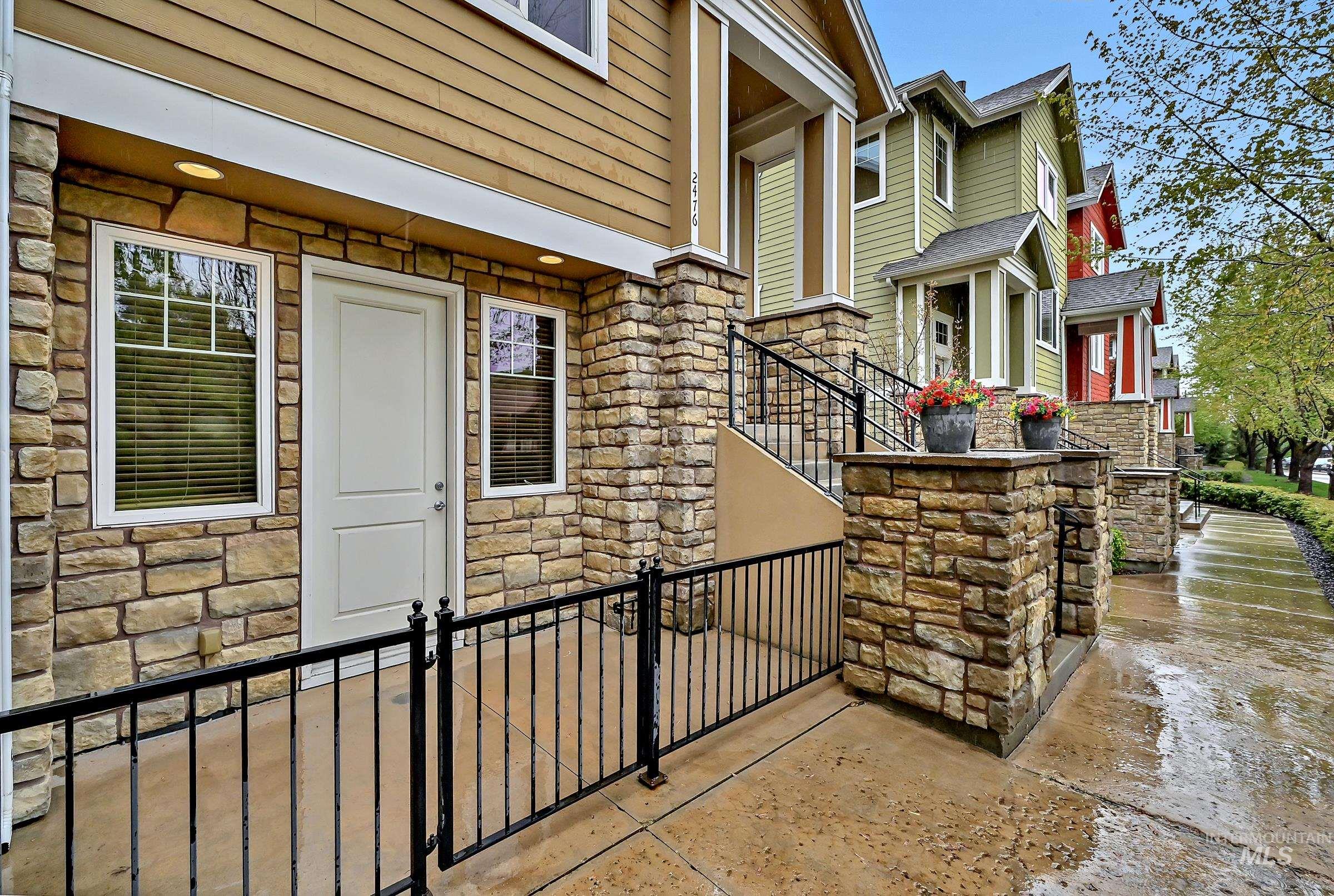 2476 N Bogus Basin Rd, Boise, Idaho 83702, 3 Bedrooms, 3.5 Bathrooms, Residential For Sale, Price $699,888, 98983396
