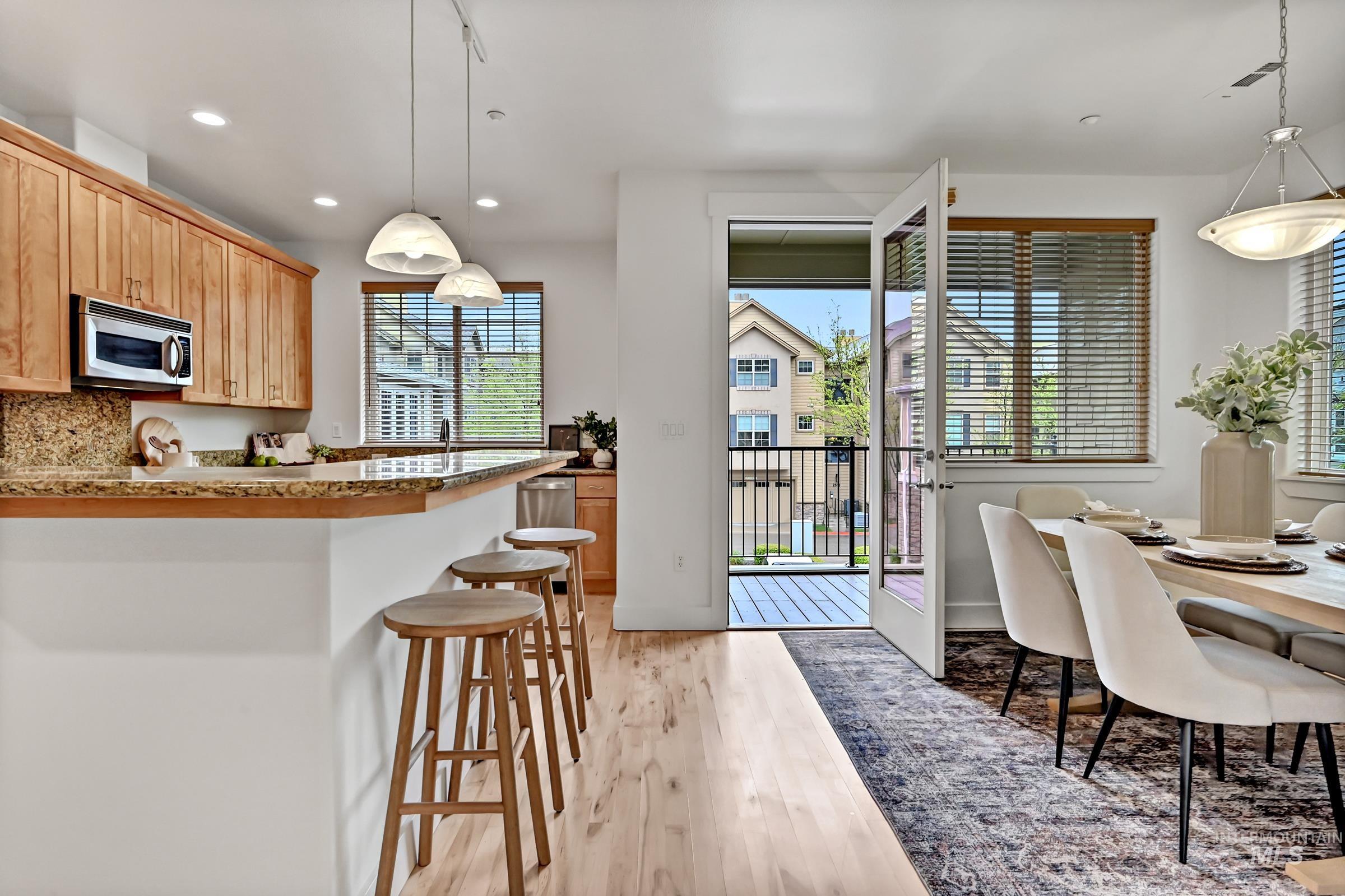 2476 N Bogus Basin Rd, Boise, Idaho 83702, 3 Bedrooms, 3.5 Bathrooms, Residential For Sale, Price $699,888, 98983396