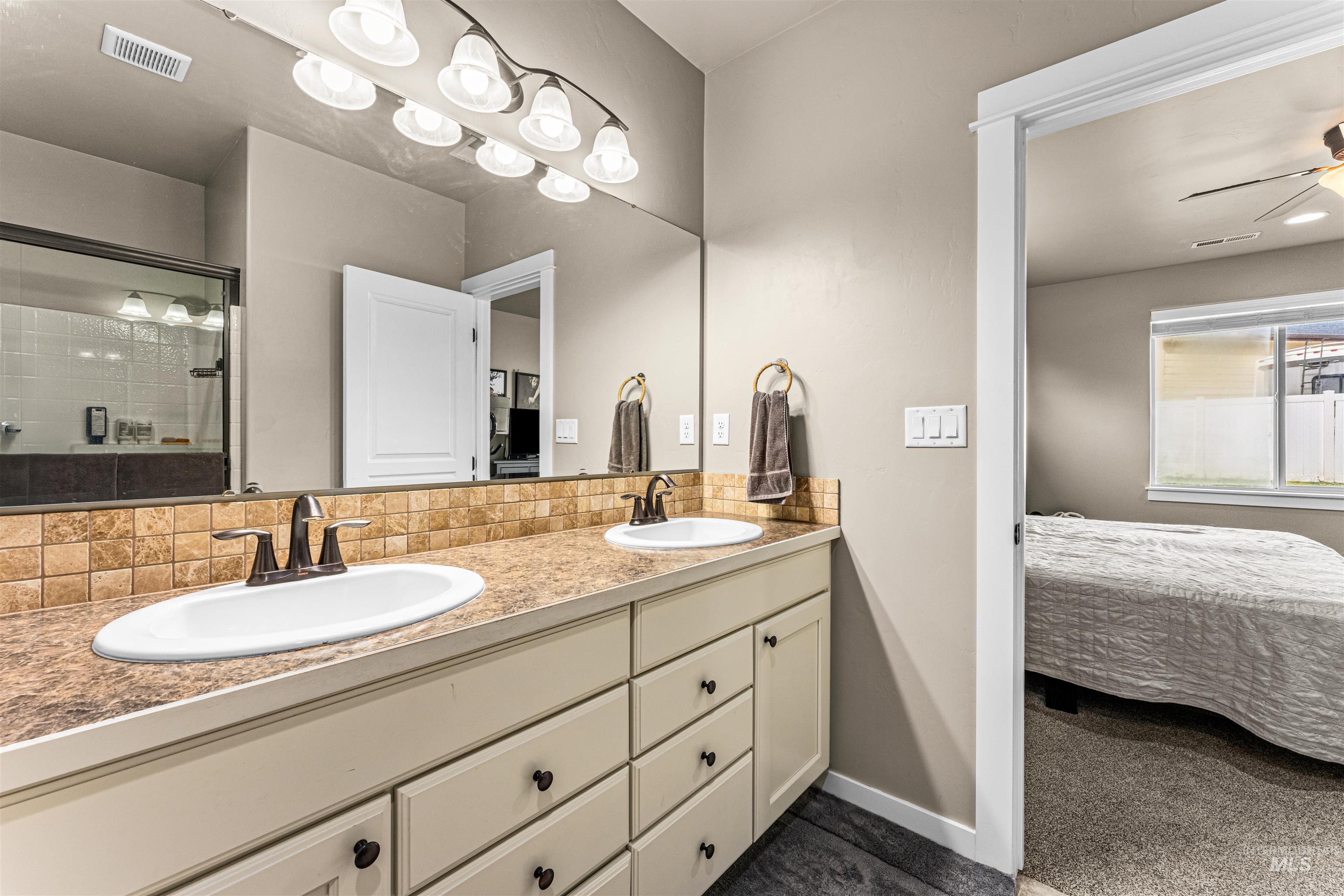 565 S Rocker Ave, Kuna, Idaho 83634, 3 Bedrooms, 2.5 Bathrooms, Residential For Sale, Price $507,990, 98983397