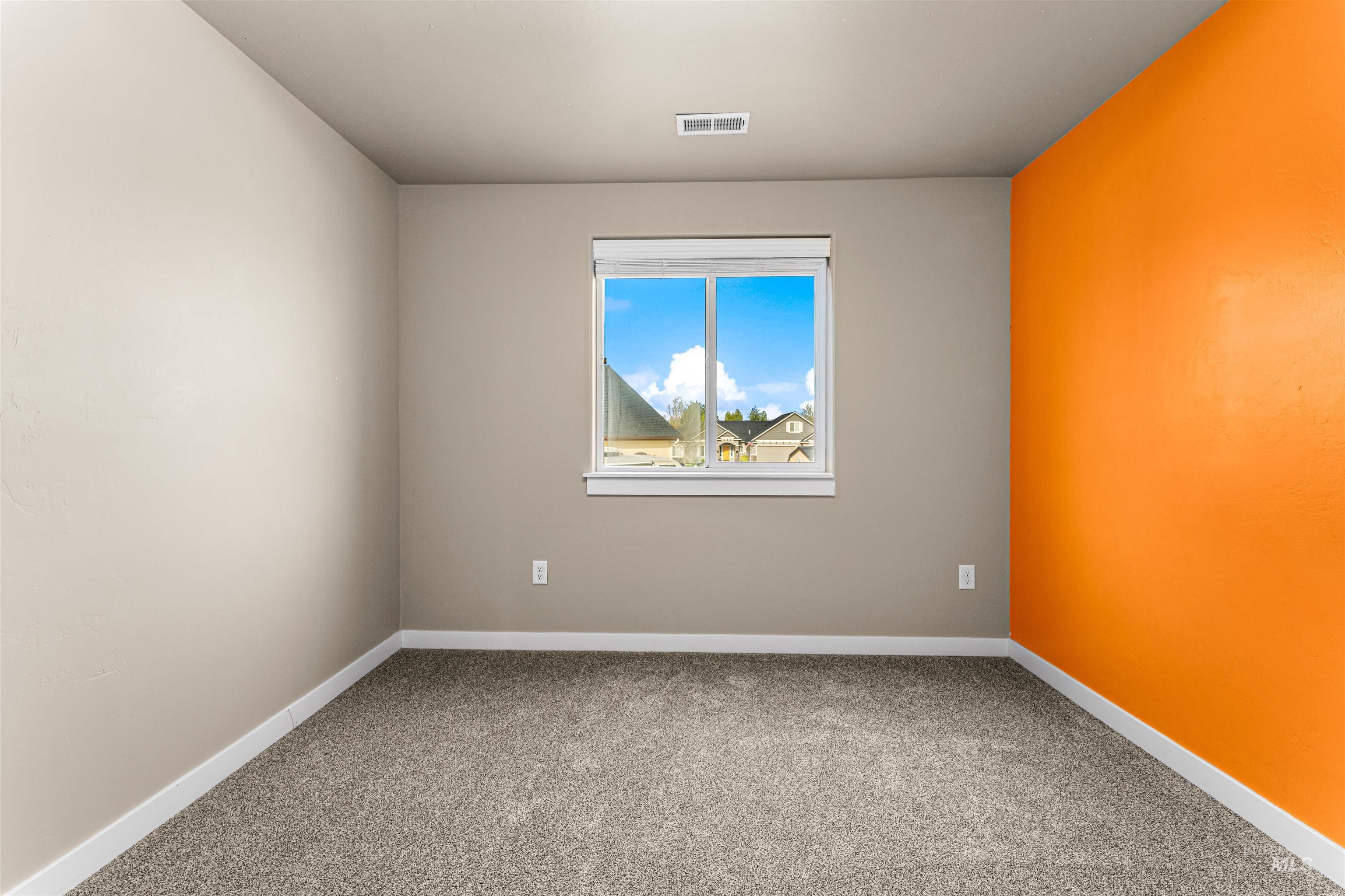 565 S Rocker Ave, Kuna, Idaho 83634, 3 Bedrooms, 2.5 Bathrooms, Residential For Sale, Price $507,990, 98983397