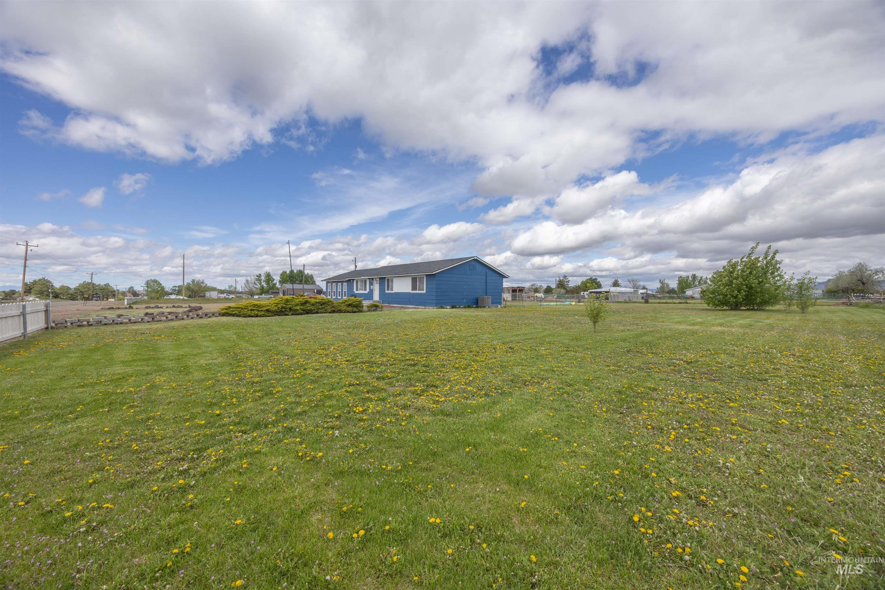 3044 NE Reservoir Rd, Mountain Home, Idaho 83647, 3 Bedrooms, 1 Bathroom, Residential For Sale, Price $477,900, 98983398