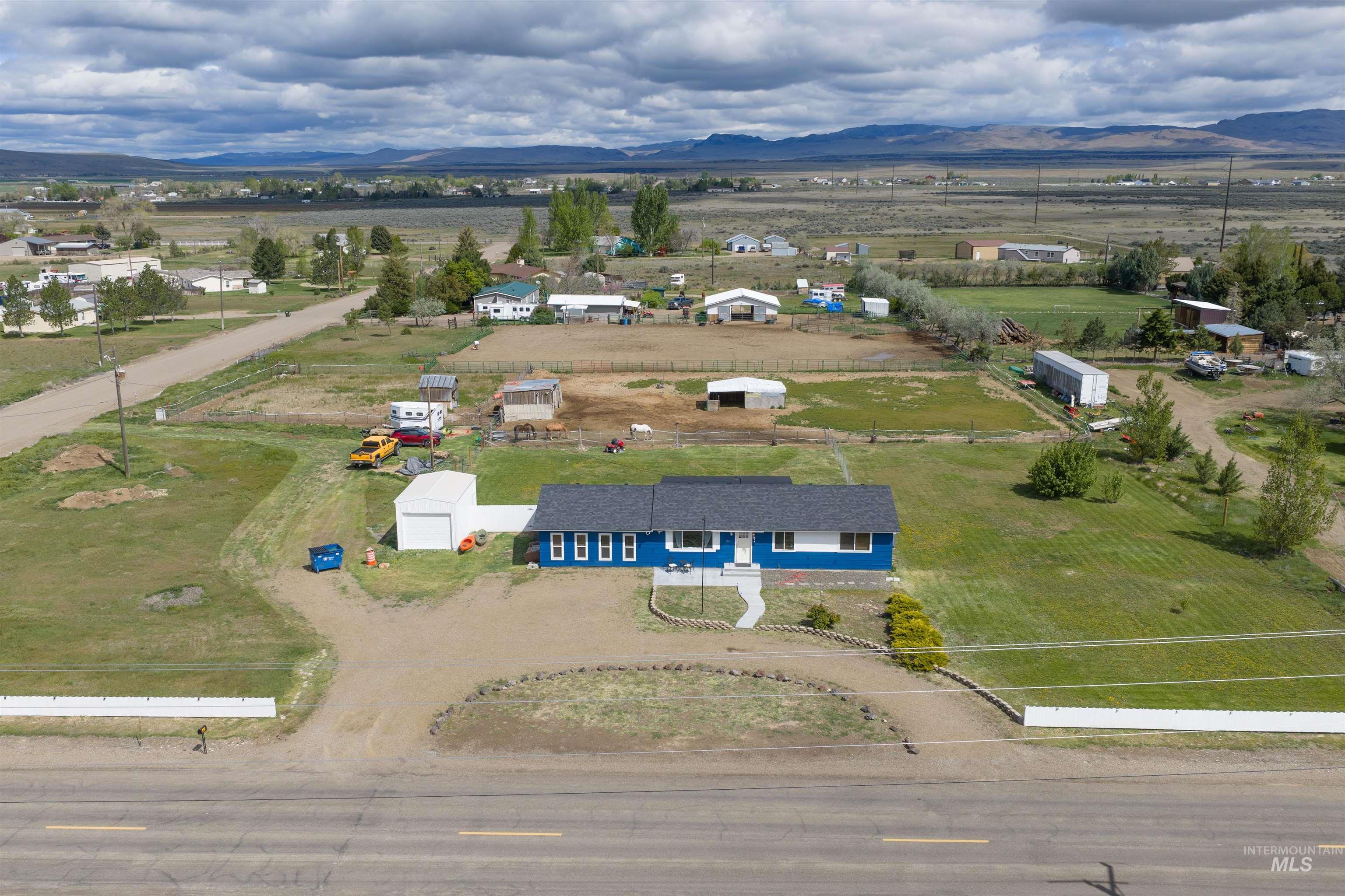 3044 NE Reservoir Rd, Mountain Home, Idaho 83647, 3 Bedrooms, 1 Bathroom, Residential For Sale, Price $477,900, 98983398