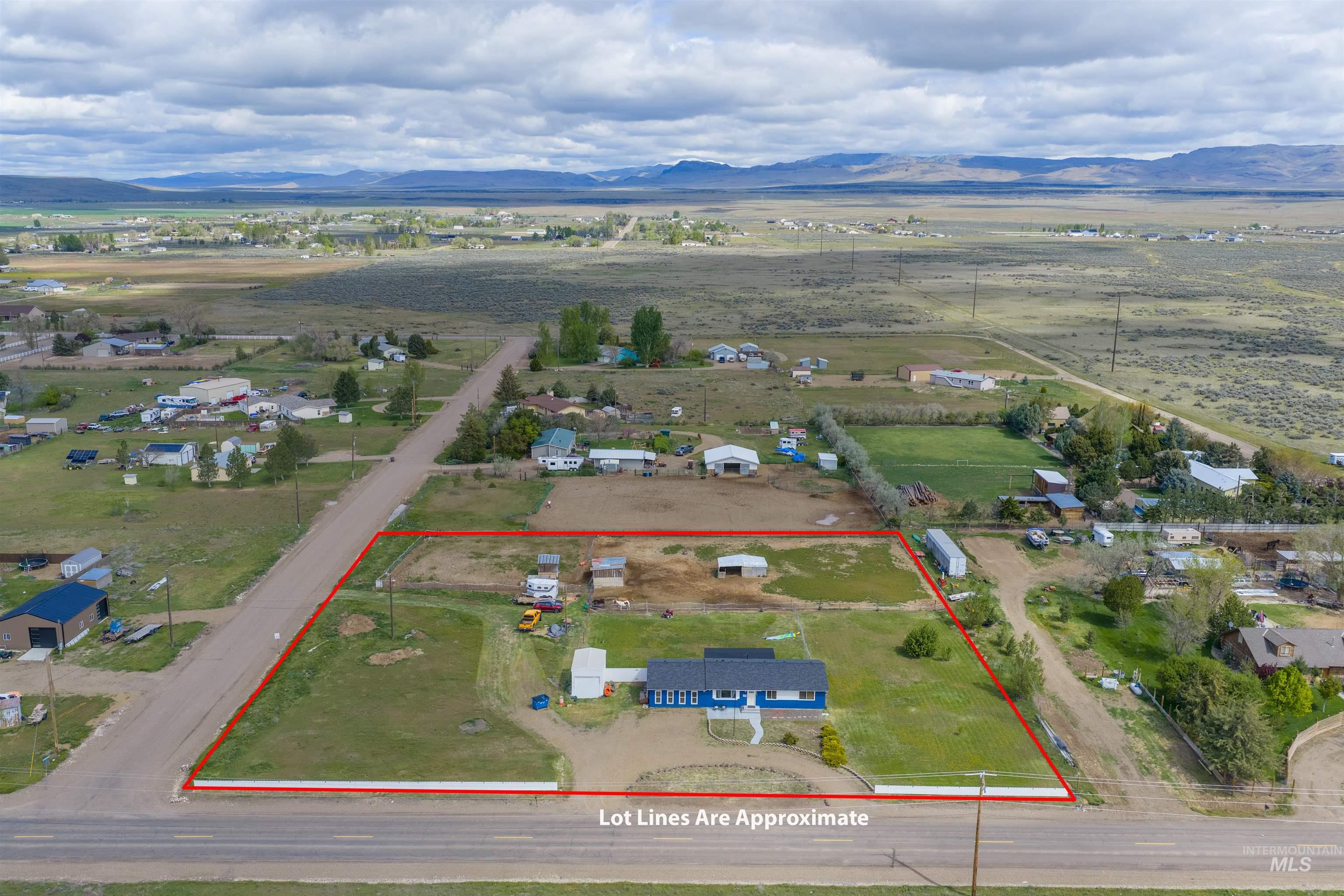 3044 NE Reservoir Rd, Mountain Home, Idaho 83647, 3 Bedrooms, 1 Bathroom, Residential For Sale, Price $477,900, 98983398