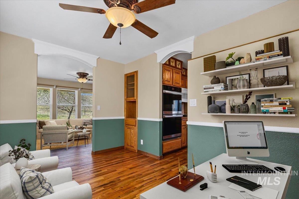 6970 Pearl Rd, Eagle, Idaho 83616, 4 Bedrooms, 2.5 Bathrooms, Residential For Sale, Price $699,000, 98983399