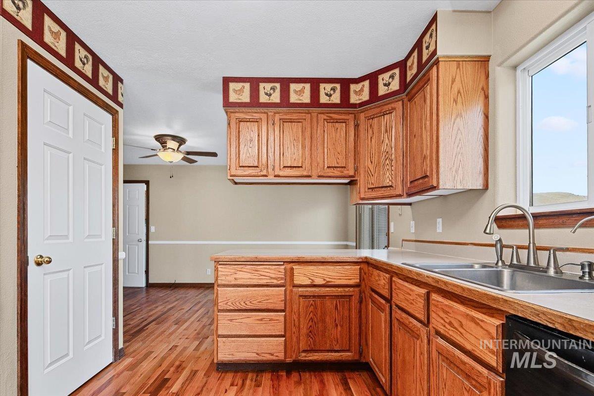 6970 Pearl Rd, Eagle, Idaho 83616, 4 Bedrooms, 2.5 Bathrooms, Residential For Sale, Price $699,000, 98983399