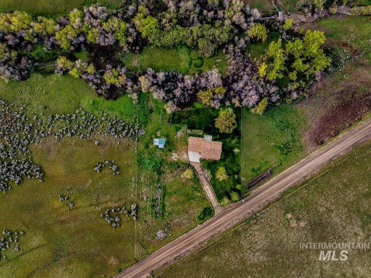 6970 Pearl Rd, Eagle, Idaho 83616, 4 Bedrooms, 2.5 Bathrooms, Residential For Sale, Price $699,000, 98983399