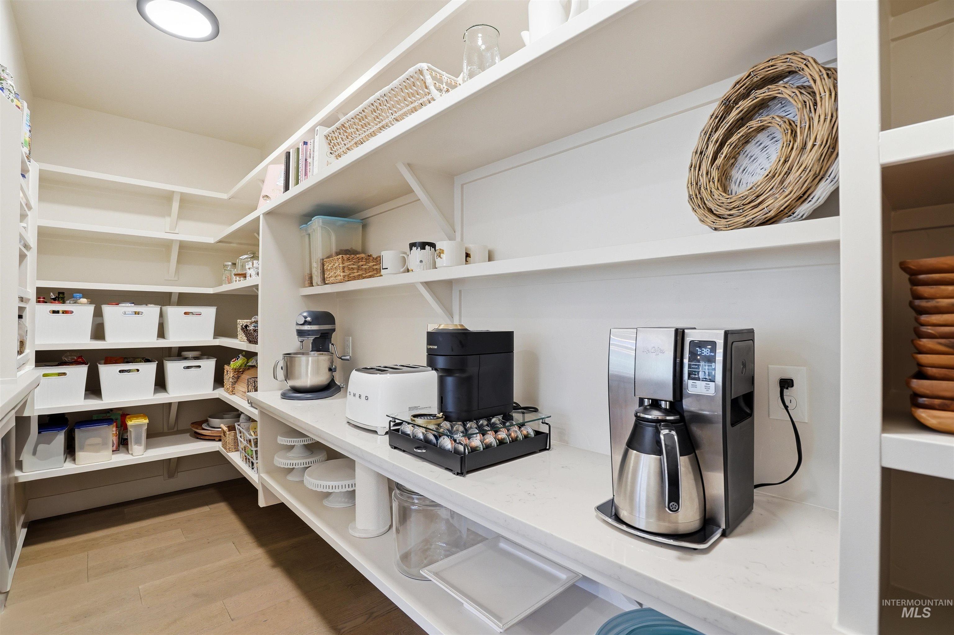 3514 E Interstellar Court, Boise, Idaho 83712-8615, 3 Bedrooms, 3 Bathrooms, Residential For Sale, Price $1,399,900,MLS 98983400