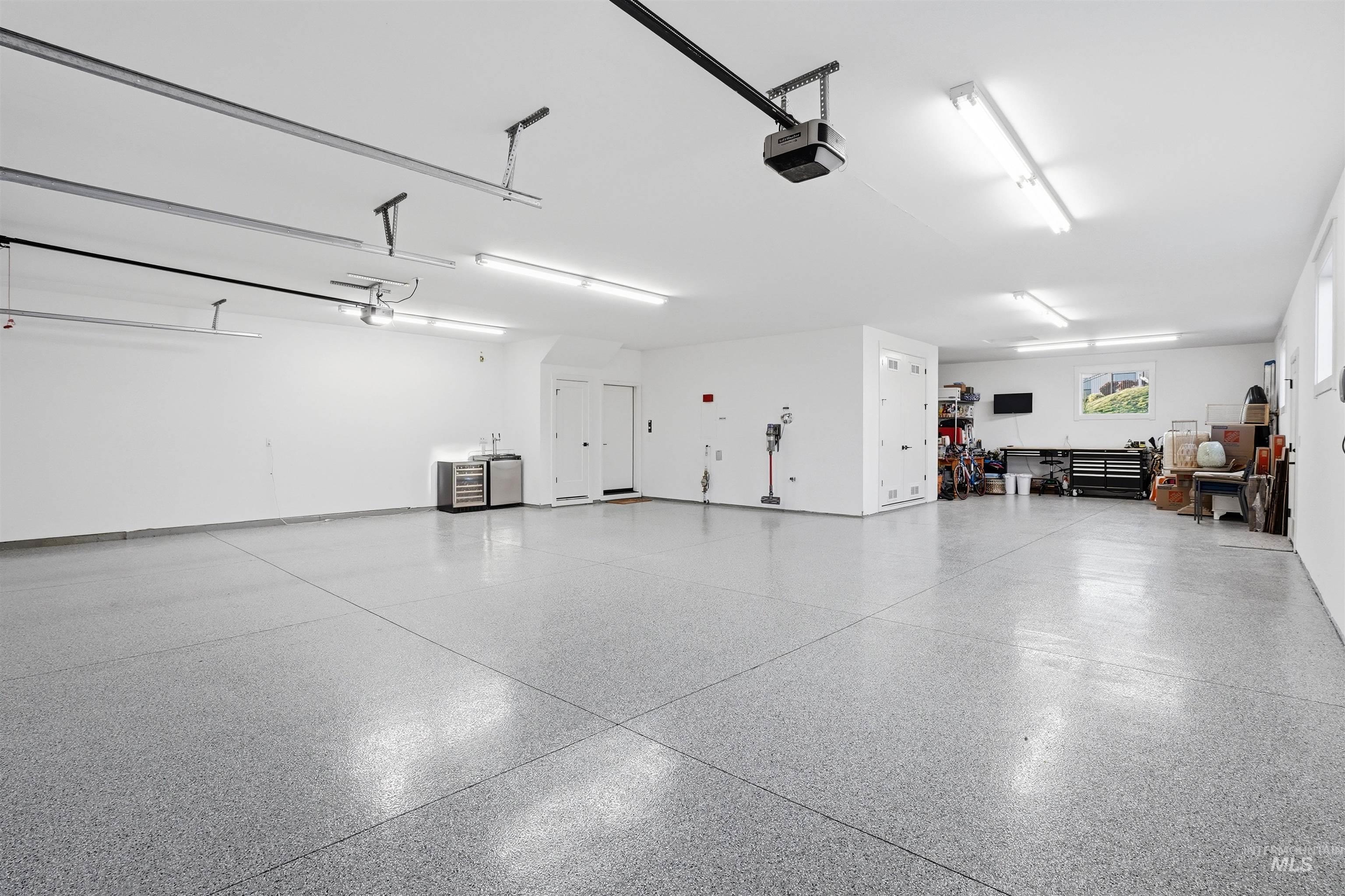 3514 E Interstellar Court, Boise, Idaho 83712-8615, 3 Bedrooms, 3 Bathrooms, Residential For Sale, Price $1,399,900,MLS 98983400