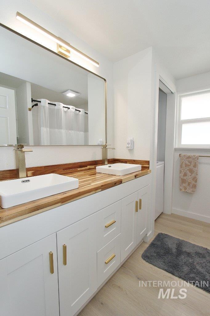 111 Diamond, Nampa, Idaho 83686, 2 Bedrooms, 1 Bathroom, Residential For Sale, Price $329,000,MLS 98983401