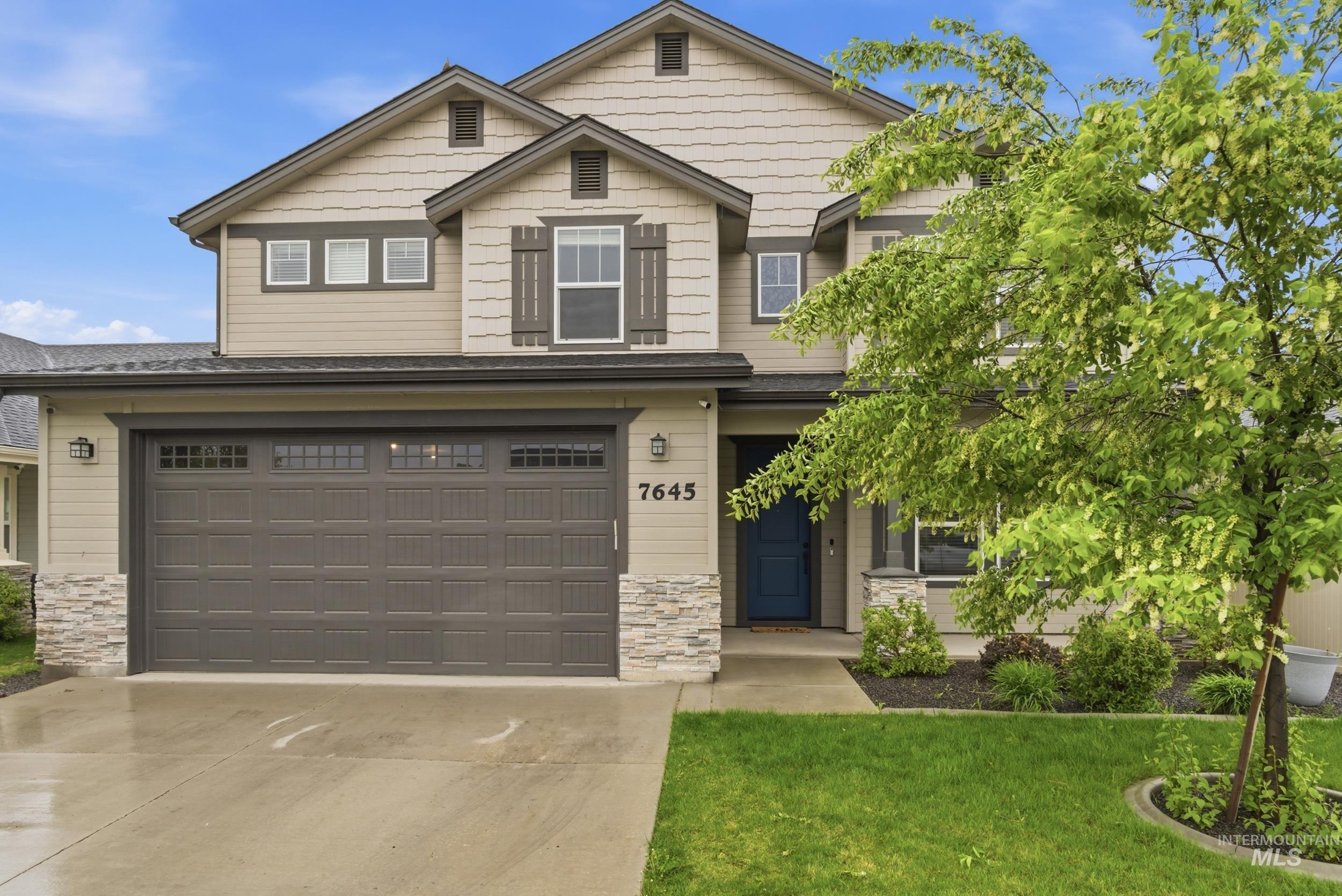 7645 E Iroquois, Nampa, Idaho 83687, 4 Bedrooms, 3 Bathrooms, Residential For Sale, Price $565,000,MLS 98983403