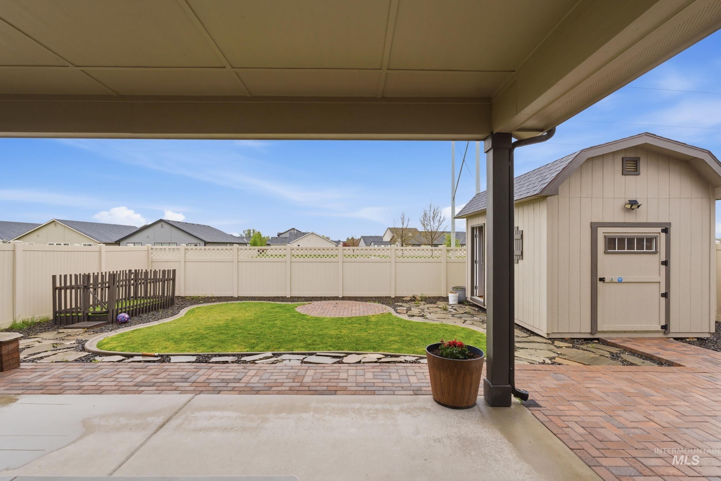 7645 E Iroquois, Nampa, Idaho 83687, 4 Bedrooms, 3 Bathrooms, Residential For Sale, Price $565,000,MLS 98983403