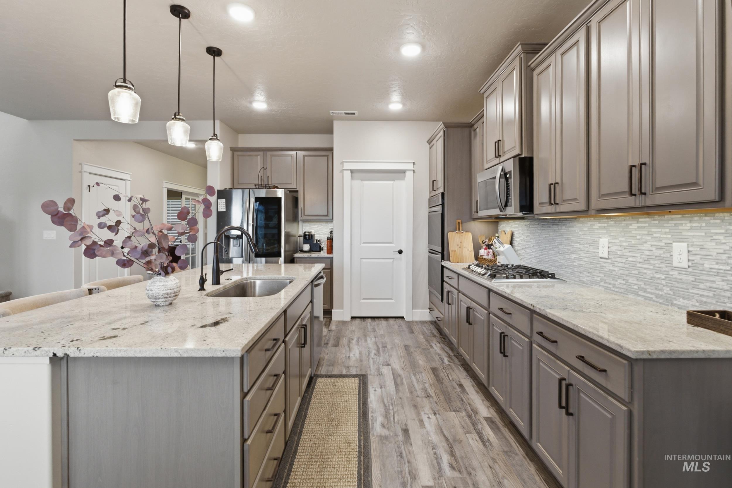 7645 E Iroquois, Nampa, Idaho 83687, 4 Bedrooms, 3 Bathrooms, Residential For Sale, Price $565,000,MLS 98983403
