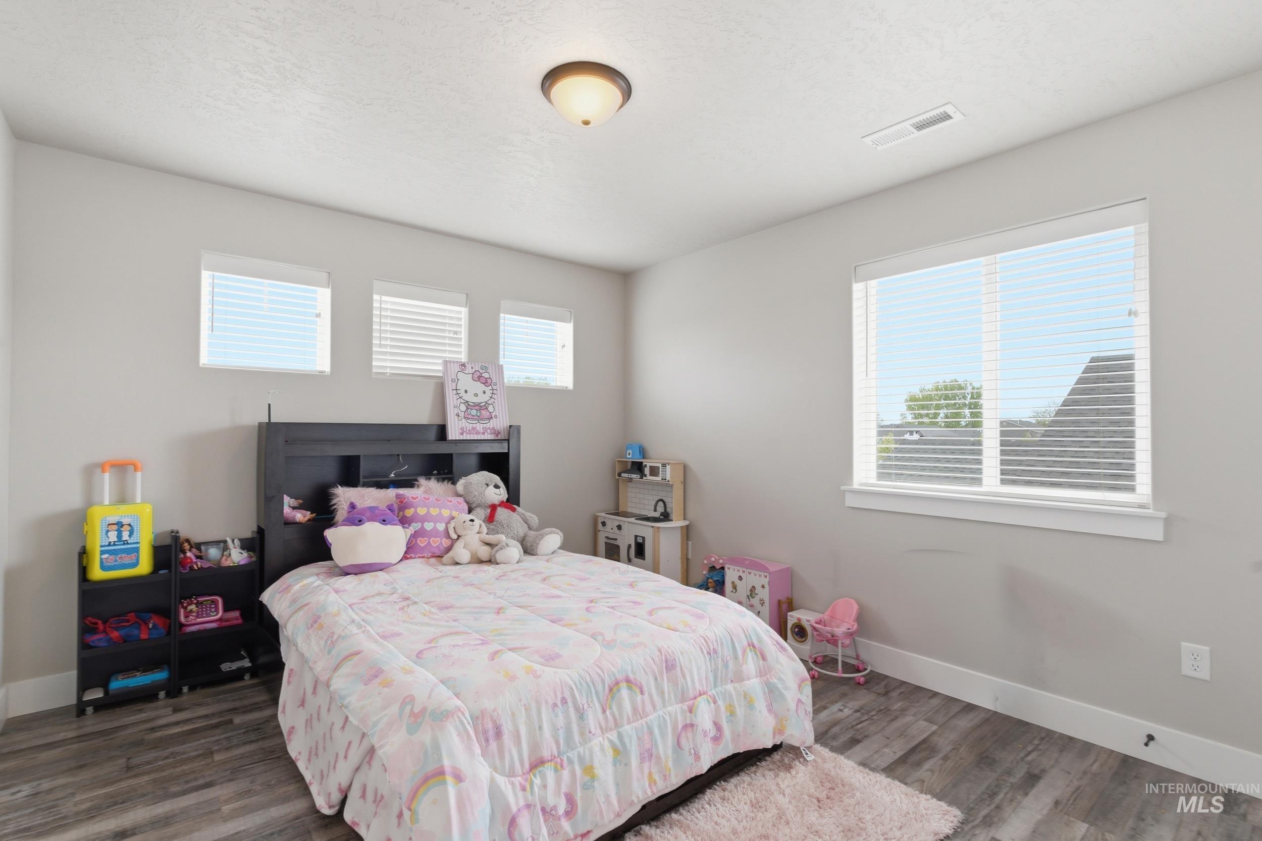 7645 E Iroquois, Nampa, Idaho 83687, 4 Bedrooms, 3 Bathrooms, Residential For Sale, Price $565,000,MLS 98983403