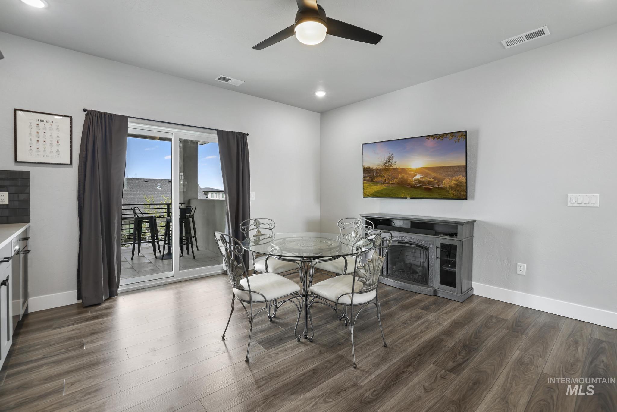 2288 Eaton Pl, Twin Falls, Idaho 83301, 4 Bedrooms, 3.5 Bathrooms, Residential For Sale, Price $814,999,MLS 98983404
