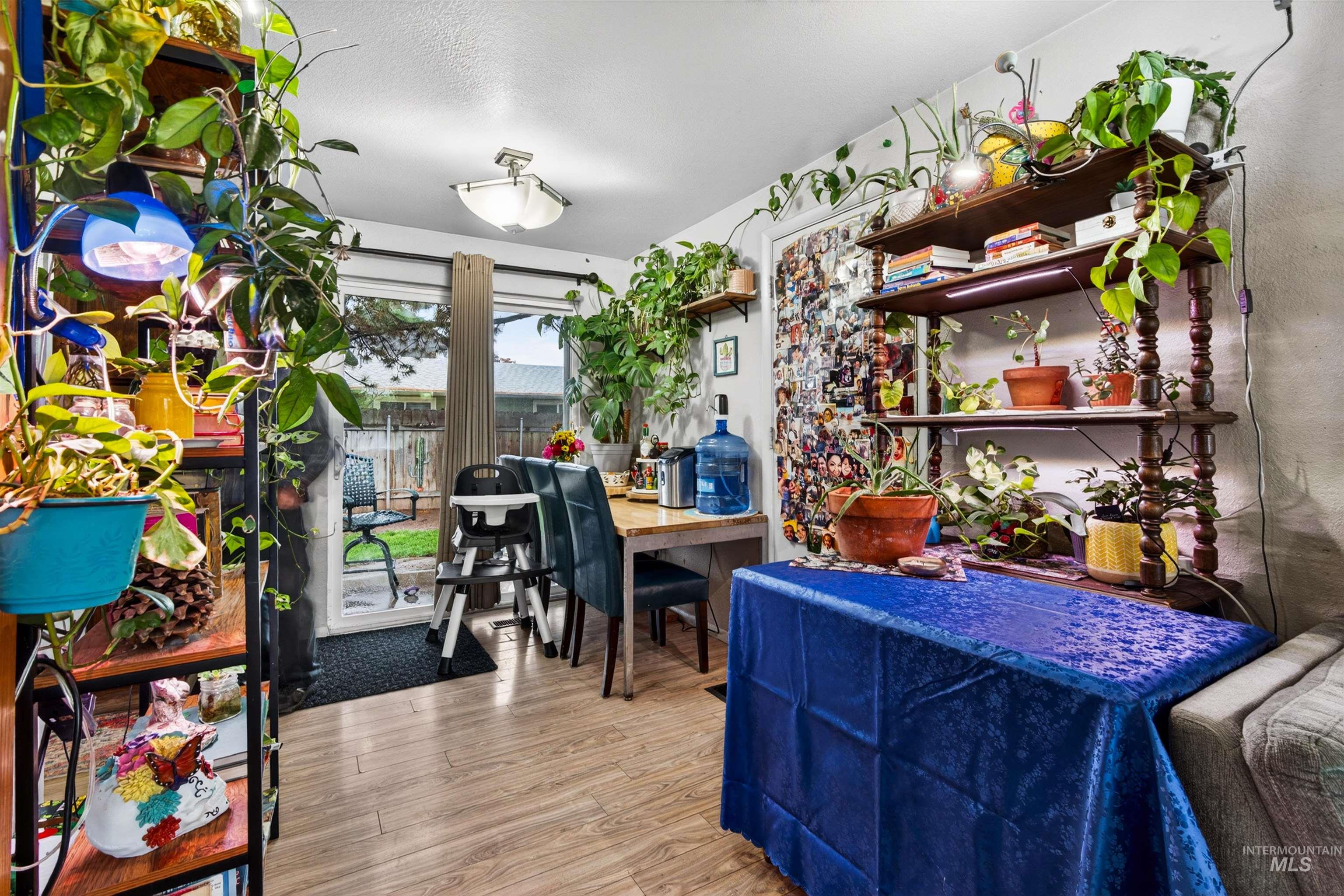 1906 - 1908 N Allumbaugh St, Boise, Idaho 83704, 2 Bedrooms, 1 Bathroom, Residential Income For Sale, Price $520,000, 98983406