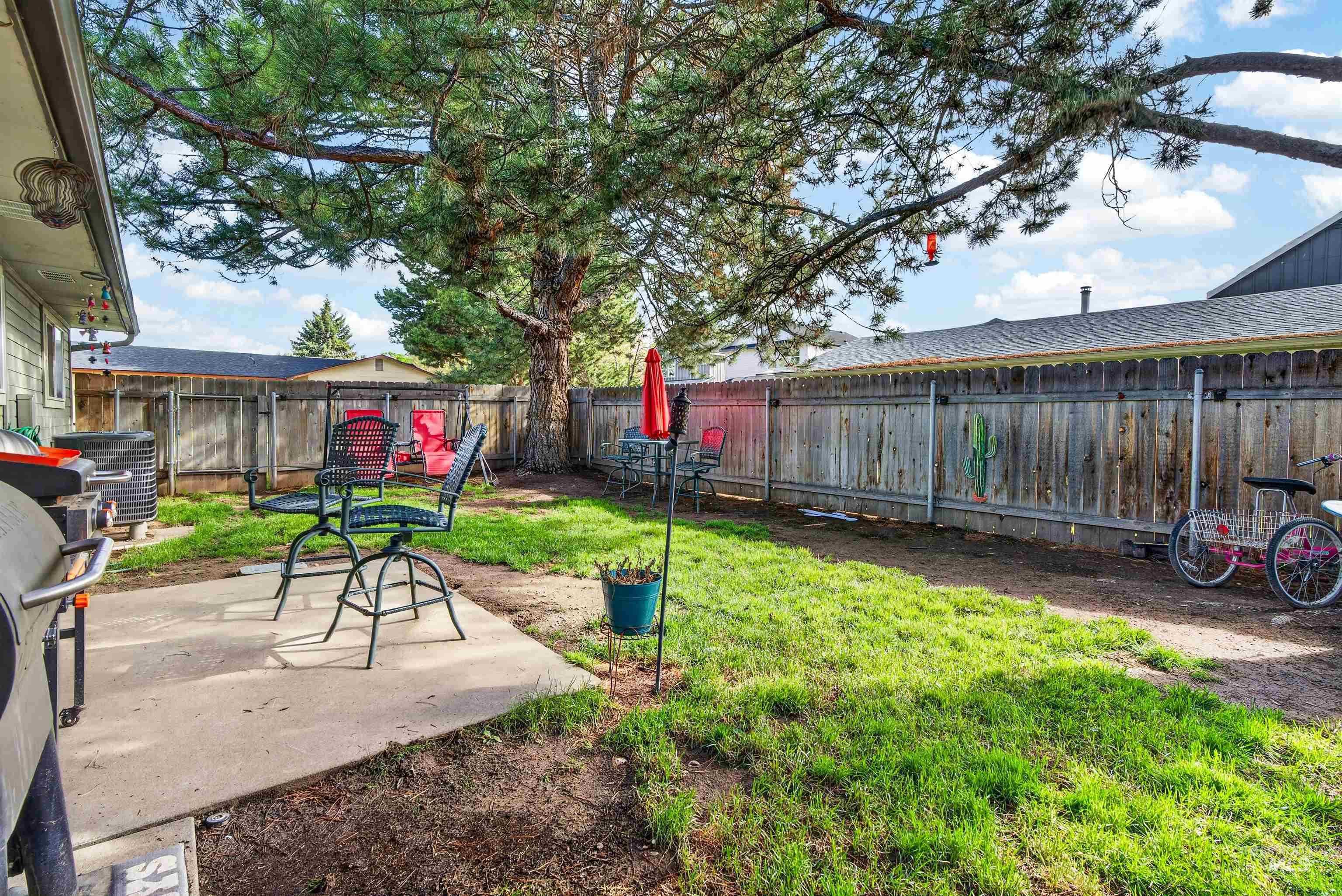 1906 - 1908 N Allumbaugh St, Boise, Idaho 83704, 2 Bedrooms, 1 Bathroom, Residential Income For Sale, Price $520,000, 98983406