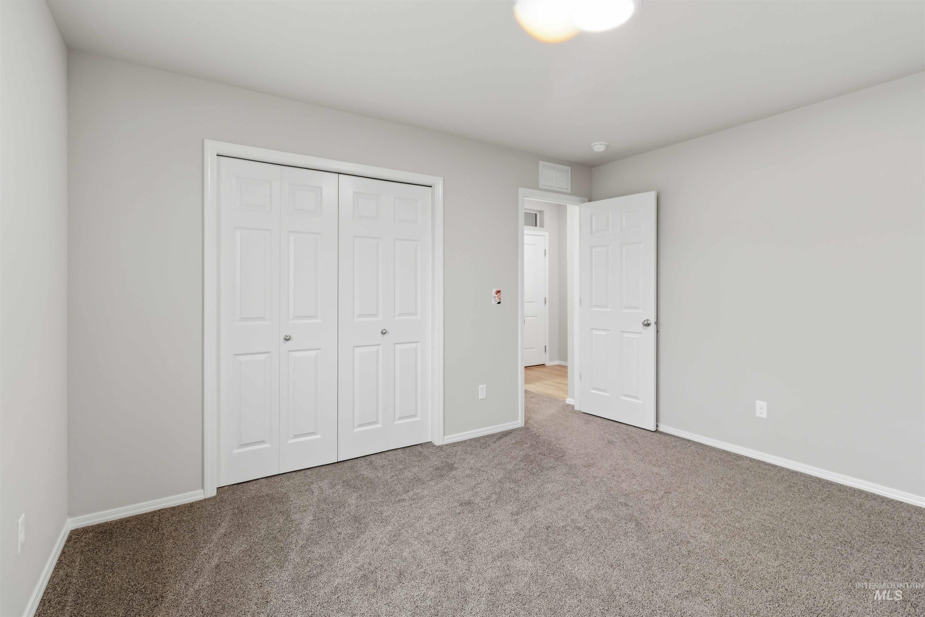 17664 N Onaway Ave., Nampa, Idaho 83687, 4 Bedrooms, 2 Bathrooms, Residential For Sale, Price $417,000,MLS 98983407