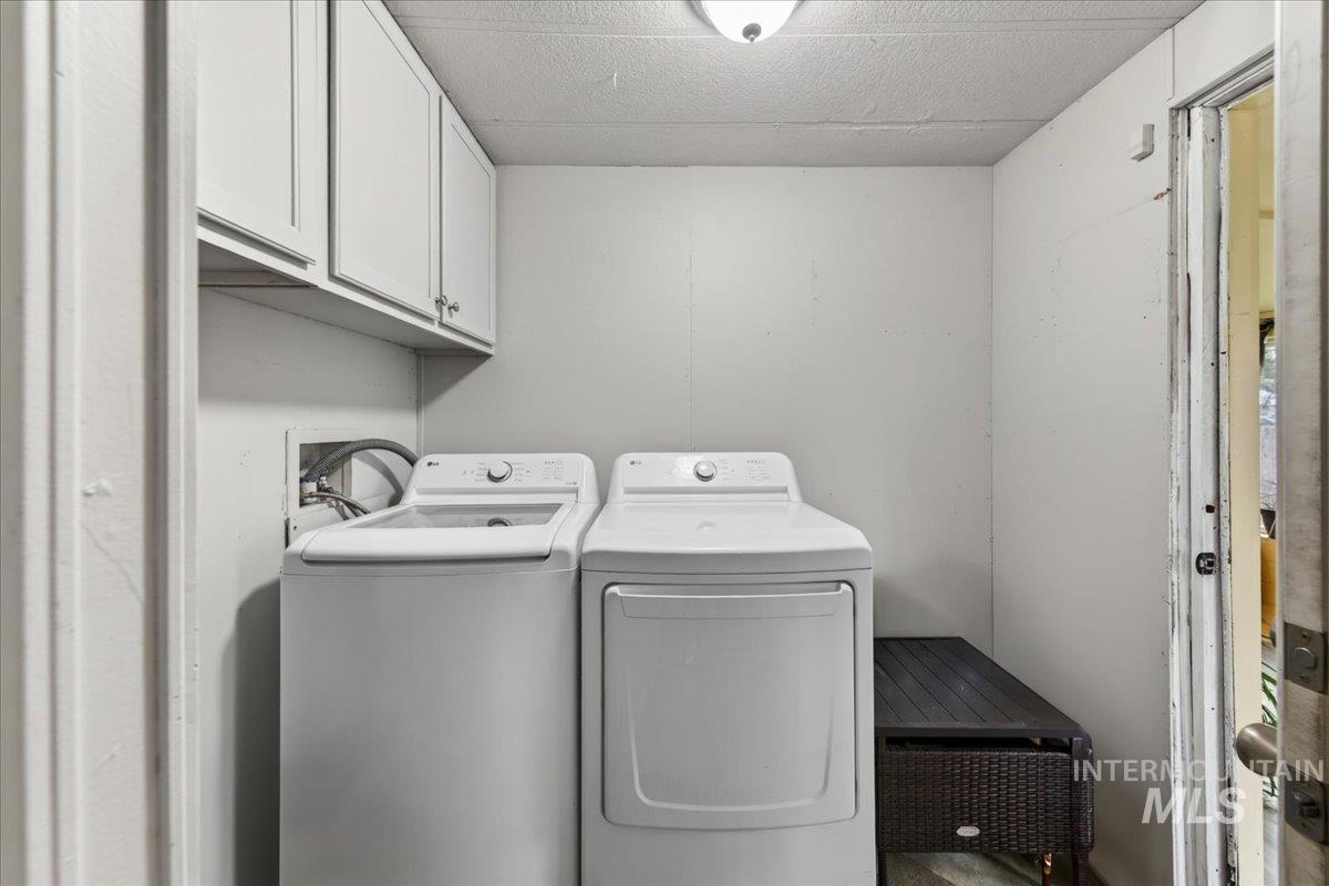 24914 Sunburst Dr, Caldwell, Idaho 83607, 3 Bedrooms, 2 Bathrooms, Residential For Sale, Price $339,900,MLS 98983408