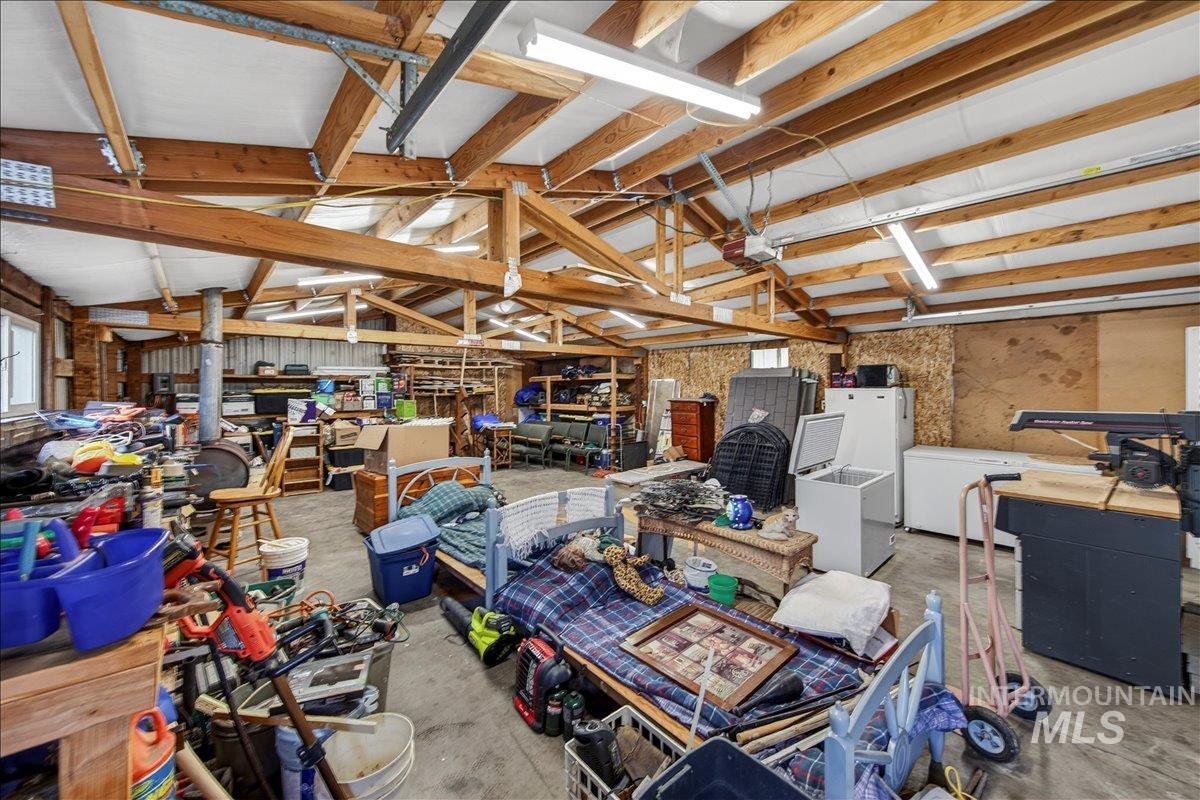 24914 Sunburst Dr, Caldwell, Idaho 83607, 3 Bedrooms, 2 Bathrooms, Residential For Sale, Price $339,900,MLS 98983408