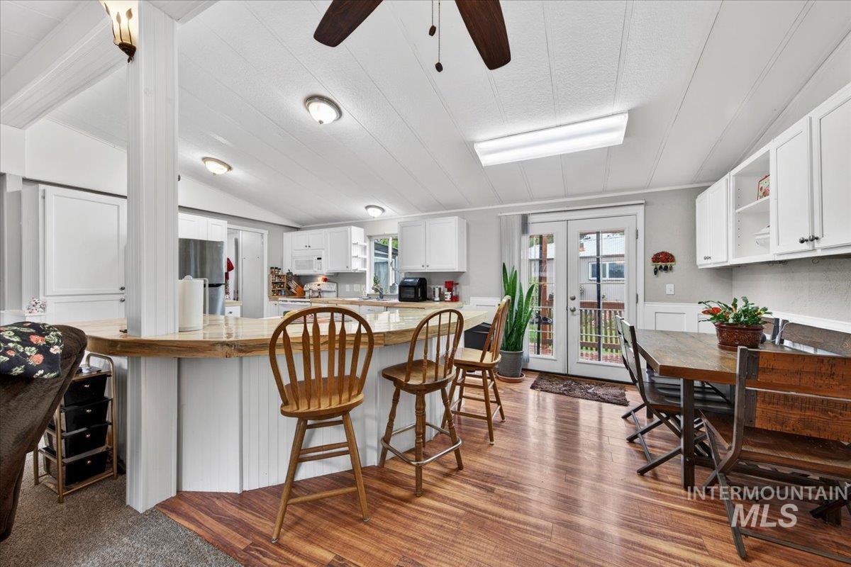 24914 Sunburst Dr, Caldwell, Idaho 83607, 3 Bedrooms, 2 Bathrooms, Residential For Sale, Price $339,900,MLS 98983408