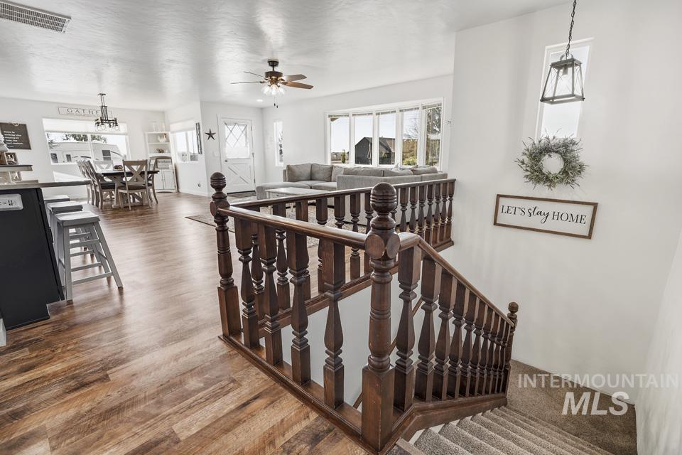 3211 Marble Front Rd, Caldwell, Idaho 83605, 3 Bedrooms, 2.5 Bathrooms, Residential For Sale, Price $583,000,MLS 98983411