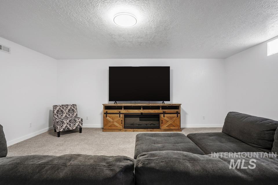 3211 Marble Front Rd, Caldwell, Idaho 83605, 3 Bedrooms, 2.5 Bathrooms, Residential For Sale, Price $583,000,MLS 98983411