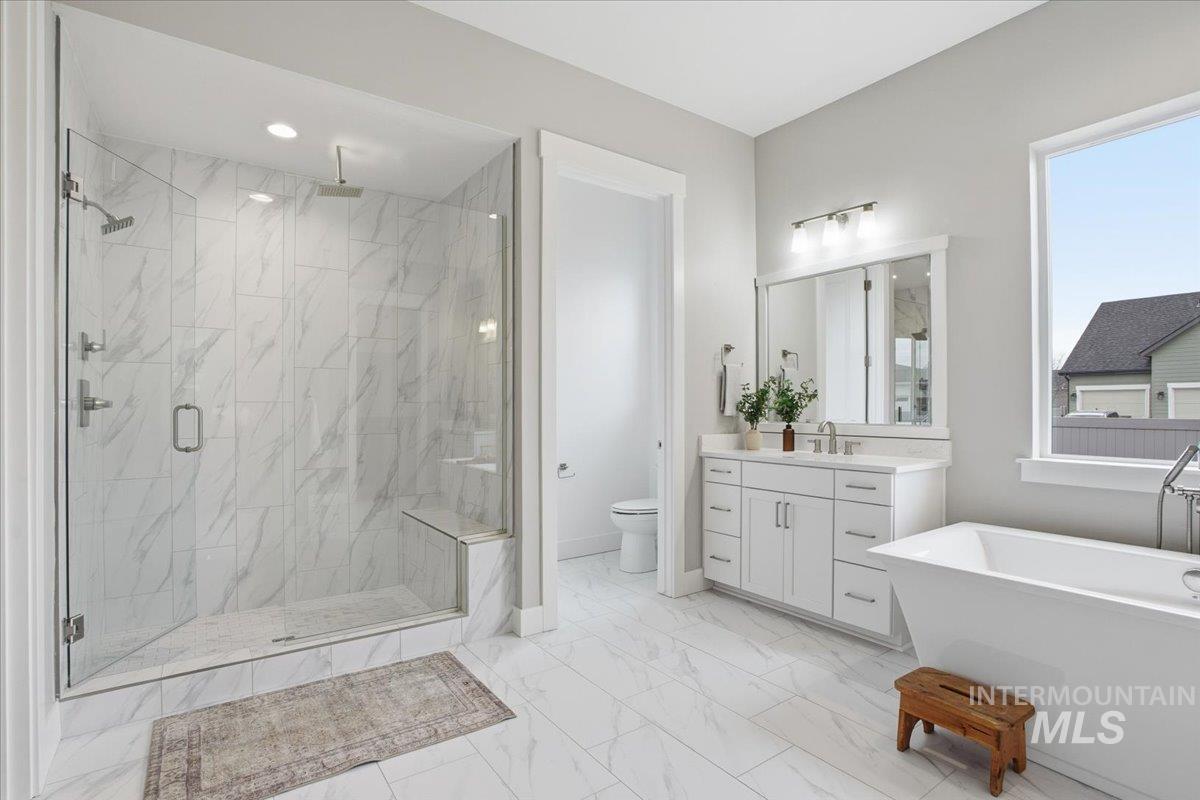 2163 N Kenora Ave, Star, Idaho 83669, 3 Bedrooms, 3.5 Bathrooms, Residential For Sale, Price $719,990,MLS 98983415