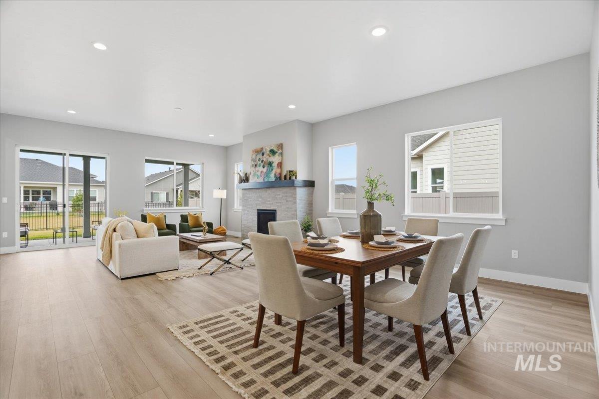 2163 N Kenora Ave, Star, Idaho 83669, 3 Bedrooms, 3.5 Bathrooms, Residential For Sale, Price $719,990,MLS 98983415