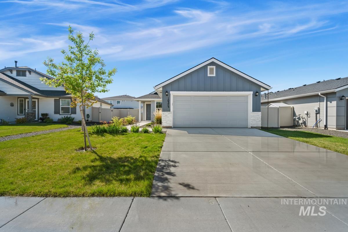 10373 Blackpool Ridge, Nampa, Idaho 83687, 3 Bedrooms, 2 Bathrooms, Residential For Sale, Price $409,900,MLS 98983420