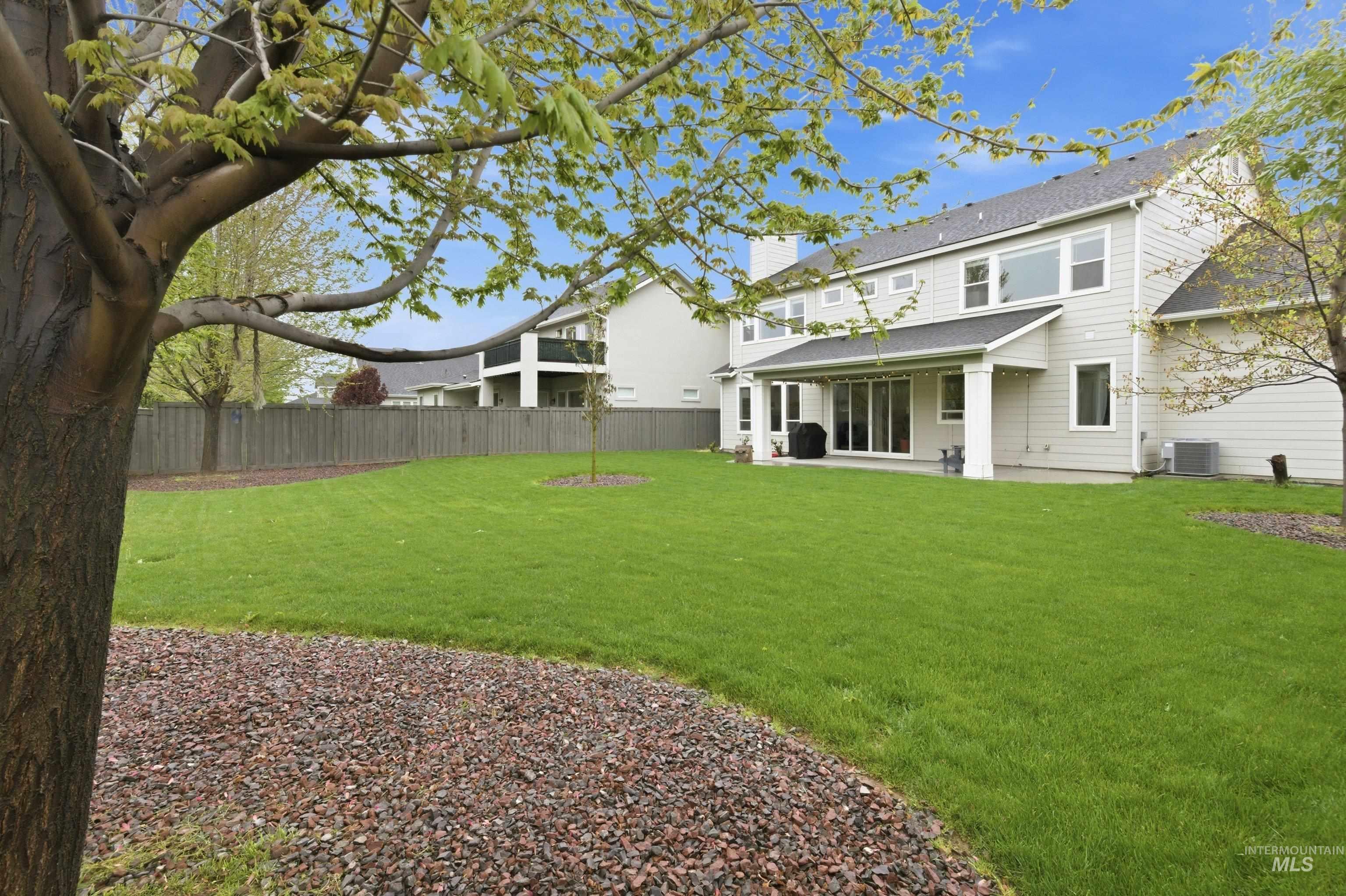 3528 E Rockhampton St, Meridian, Idaho 83642, 4 Bedrooms, 3 Bathrooms, Residential For Sale, Price $815,000,MLS 98983422