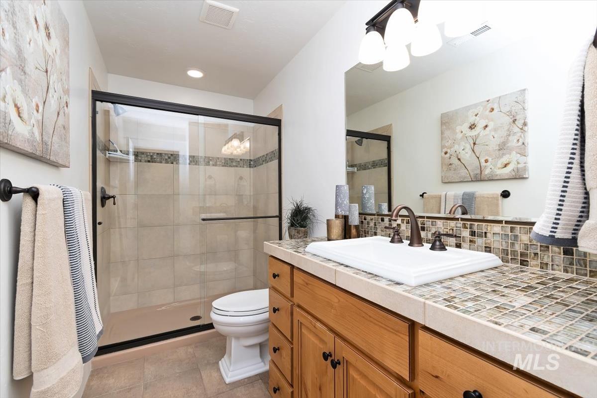 4890 S Chappel, Boise, Idaho 83709, 5 Bedrooms, 3.5 Bathrooms, Residential For Sale, Price $899,000,MLS 98983424