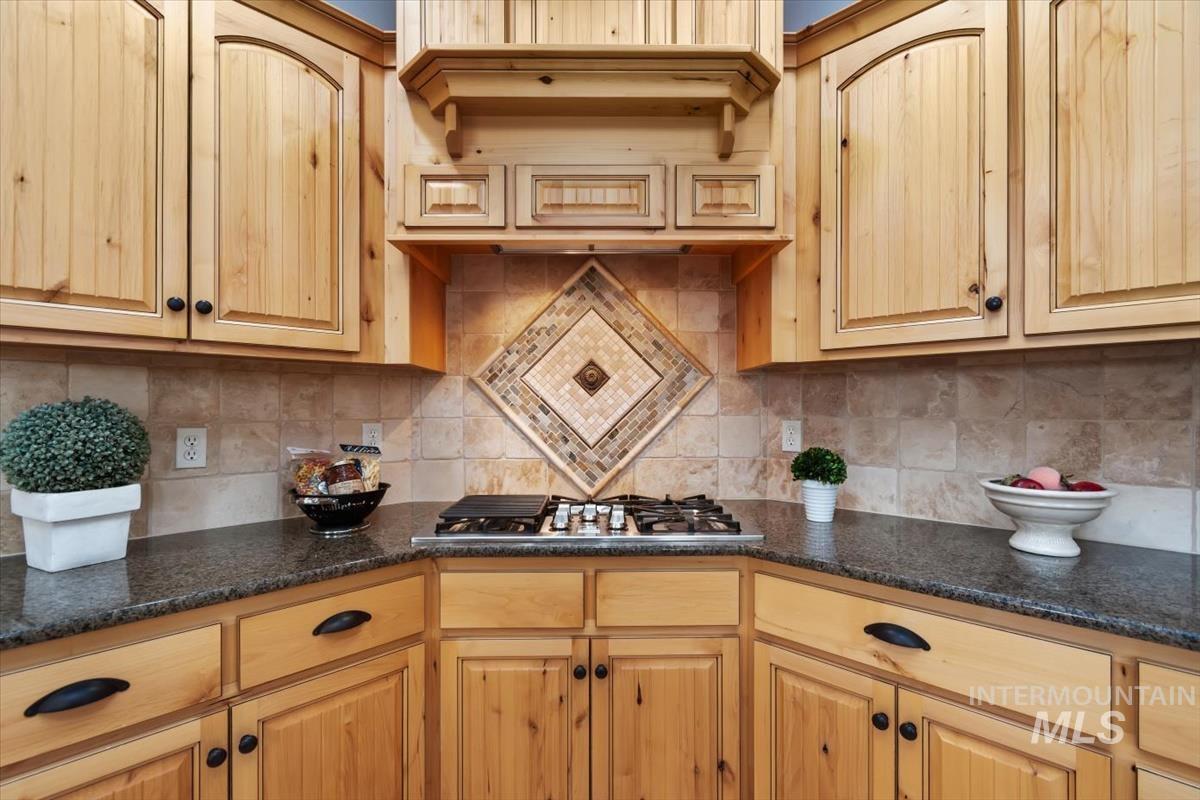 4890 S Chappel, Boise, Idaho 83709, 5 Bedrooms, 3.5 Bathrooms, Residential For Sale, Price $899,000,MLS 98983424