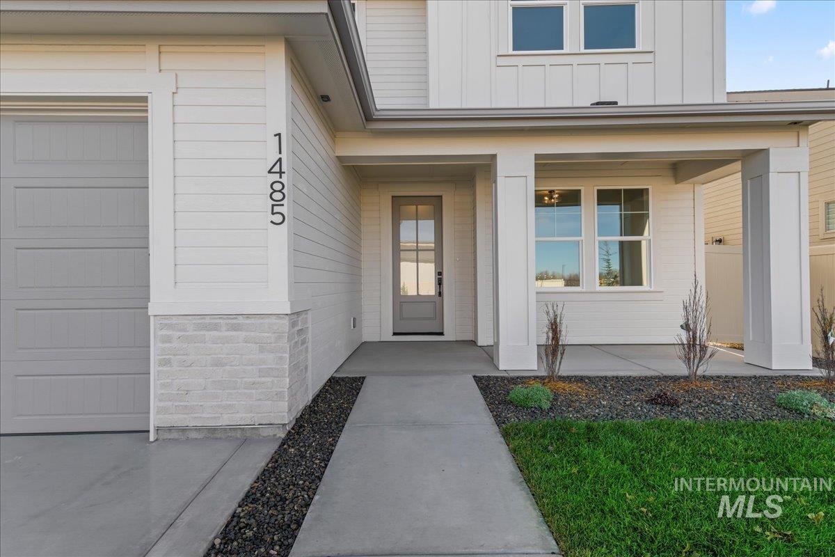 1485 E Andes Dr, Kuna, Idaho 83634, 4 Bedrooms, 2.5 Bathrooms, Residential For Sale, Price $674,900,MLS 98983425
