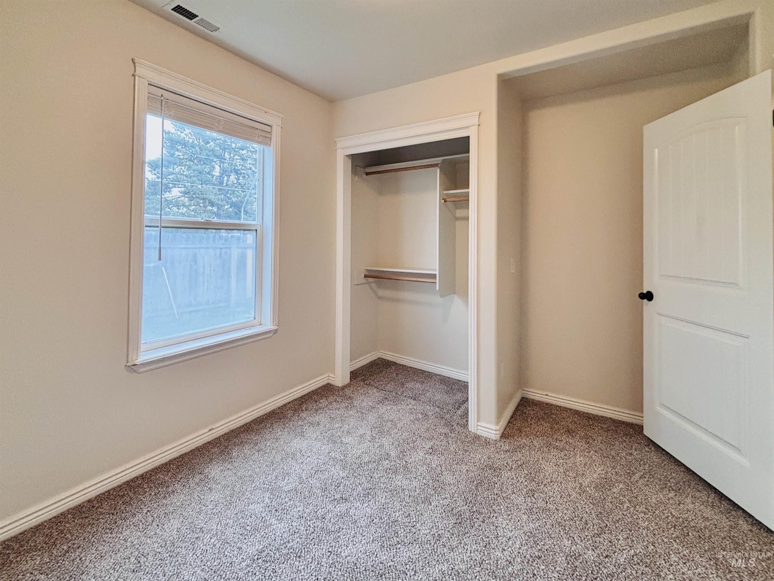 898 Wendell St., Twin Falls, Idaho 83301, 3 Bedrooms, 2 Bathrooms, Residential For Sale, Price $389,900,MLS 98983427