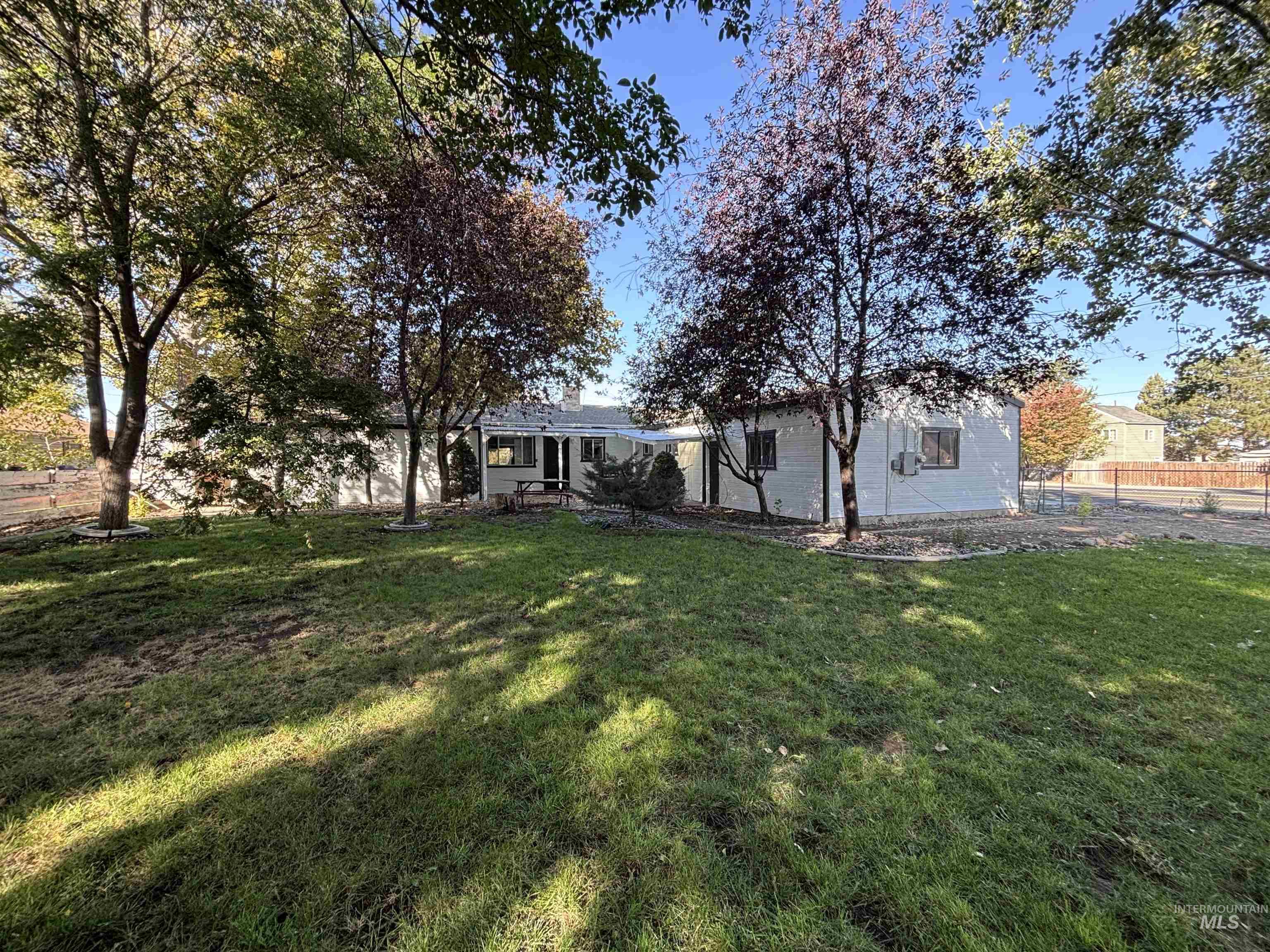 898 Wendell St., Twin Falls, Idaho 83301, 3 Bedrooms, 2 Bathrooms, Residential For Sale, Price $369,900,MLS 98983427