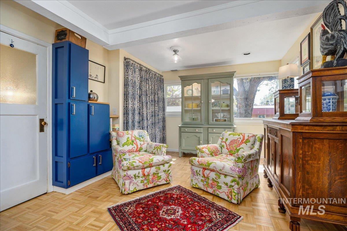 3301 N 32nd St., Boise, Idaho 83703, 4 Bedrooms, 2 Bathrooms, Residential For Sale, Price $859,900,MLS 98983428