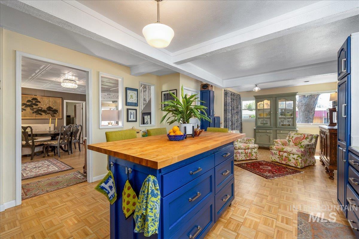 3301 N 32nd St., Boise, Idaho 83703, 4 Bedrooms, 2 Bathrooms, Residential For Sale, Price $859,900,MLS 98983428