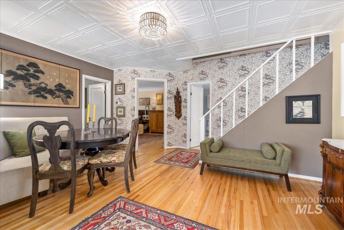 3301 N 32nd St., Boise, Idaho 83703, 4 Bedrooms, 2 Bathrooms, Residential For Sale, Price $859,900,MLS 98983428