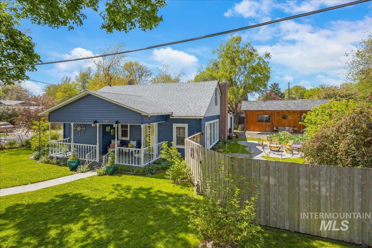 3301 N 32nd St., Boise, Idaho 83703, 4 Bedrooms, 2 Bathrooms, Residential For Sale, Price $859,900,MLS 98983428
