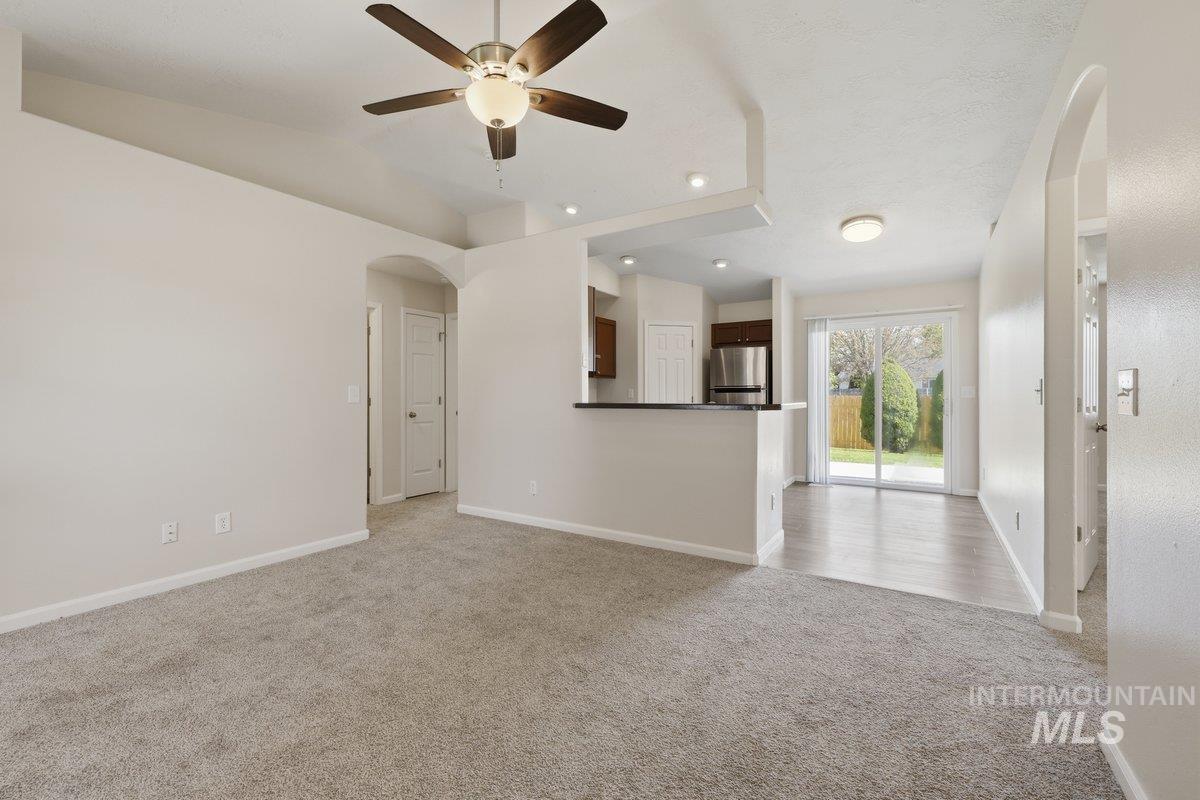 16360 Rainbow Dr, Nampa, Idaho 83687, 3 Bedrooms, 2 Bathrooms, Residential For Sale, Price $384,900,MLS 98983429