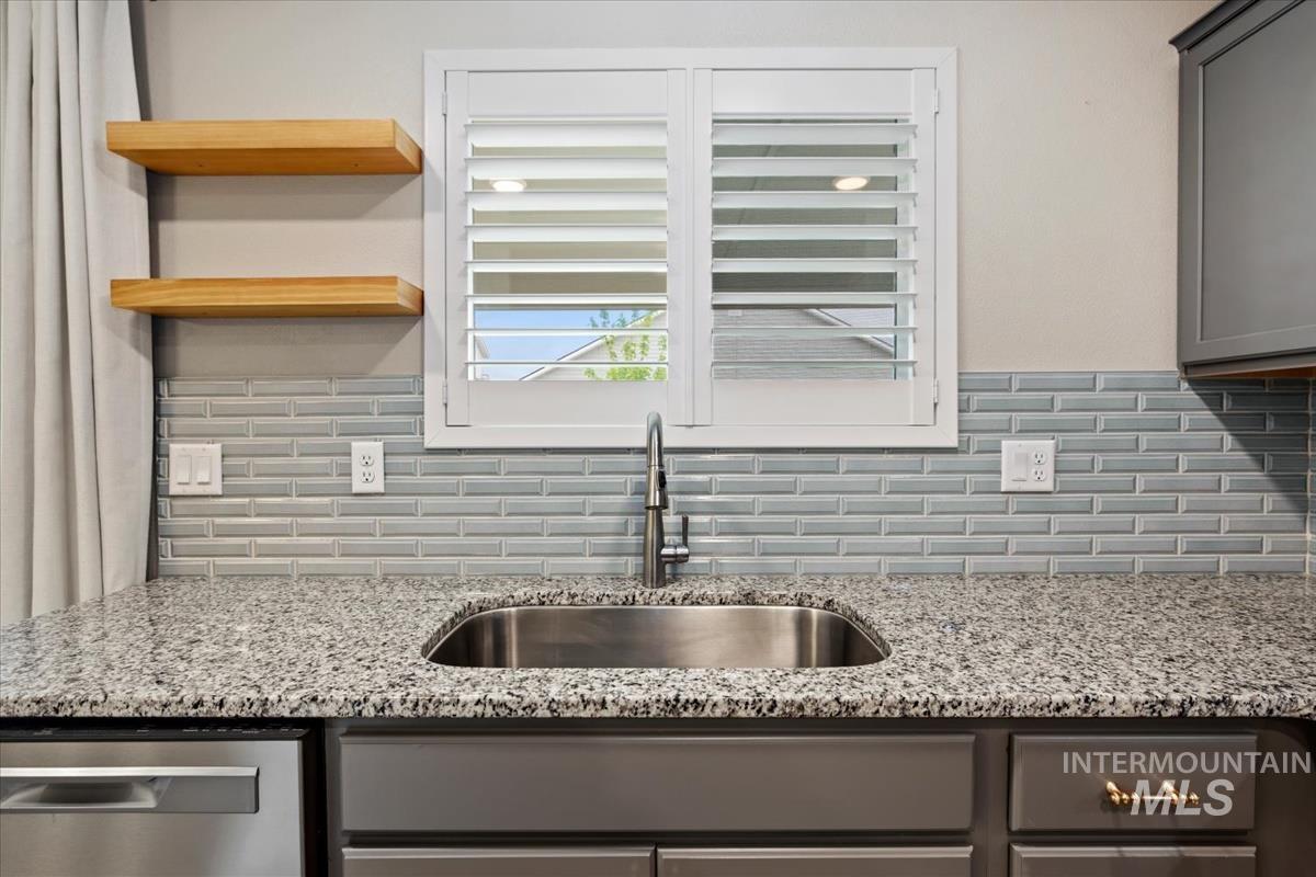 12288 Varga St, Caldwell, Idaho 83651, 3 Bedrooms, 2 Bathrooms, Residential For Sale, Price $405,000,MLS 98983431