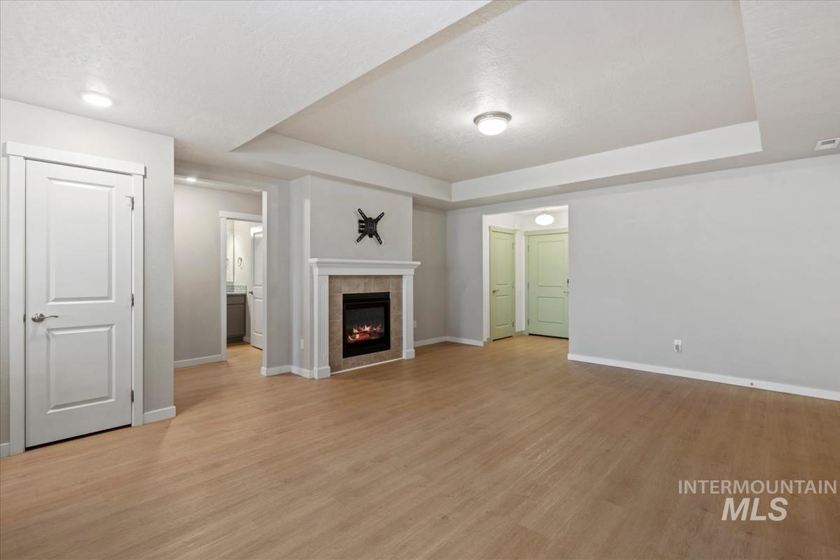 12288 Varga St, Caldwell, Idaho 83651, 3 Bedrooms, 2 Bathrooms, Residential For Sale, Price $405,000,MLS 98983431